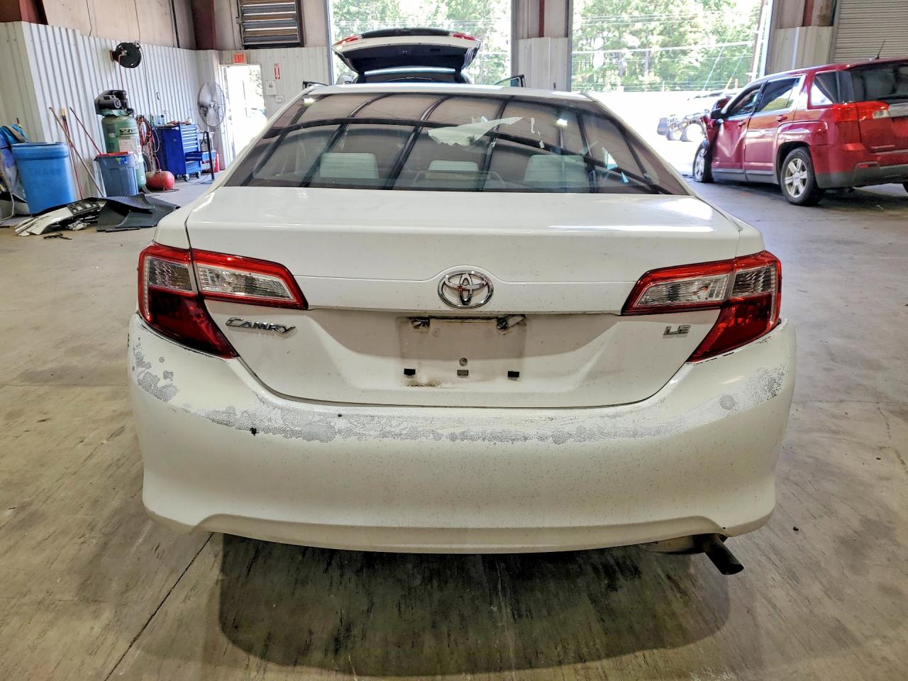 2012 Toyota Camry Le Белый vin: 4T4BF1FK4CR207026