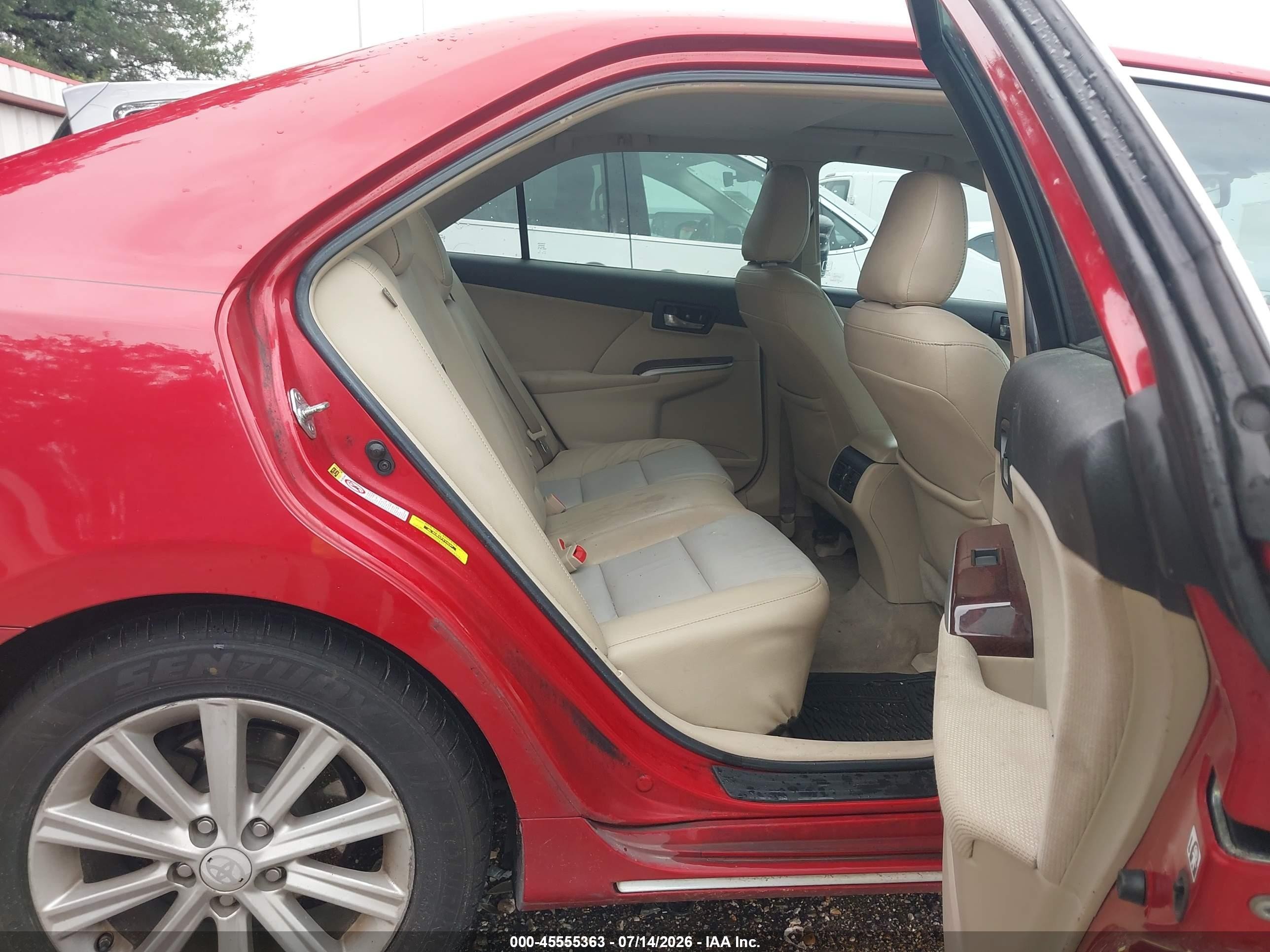 2012 Toyota Camry Xle Red vin: 4T4BF1FK4CR207348