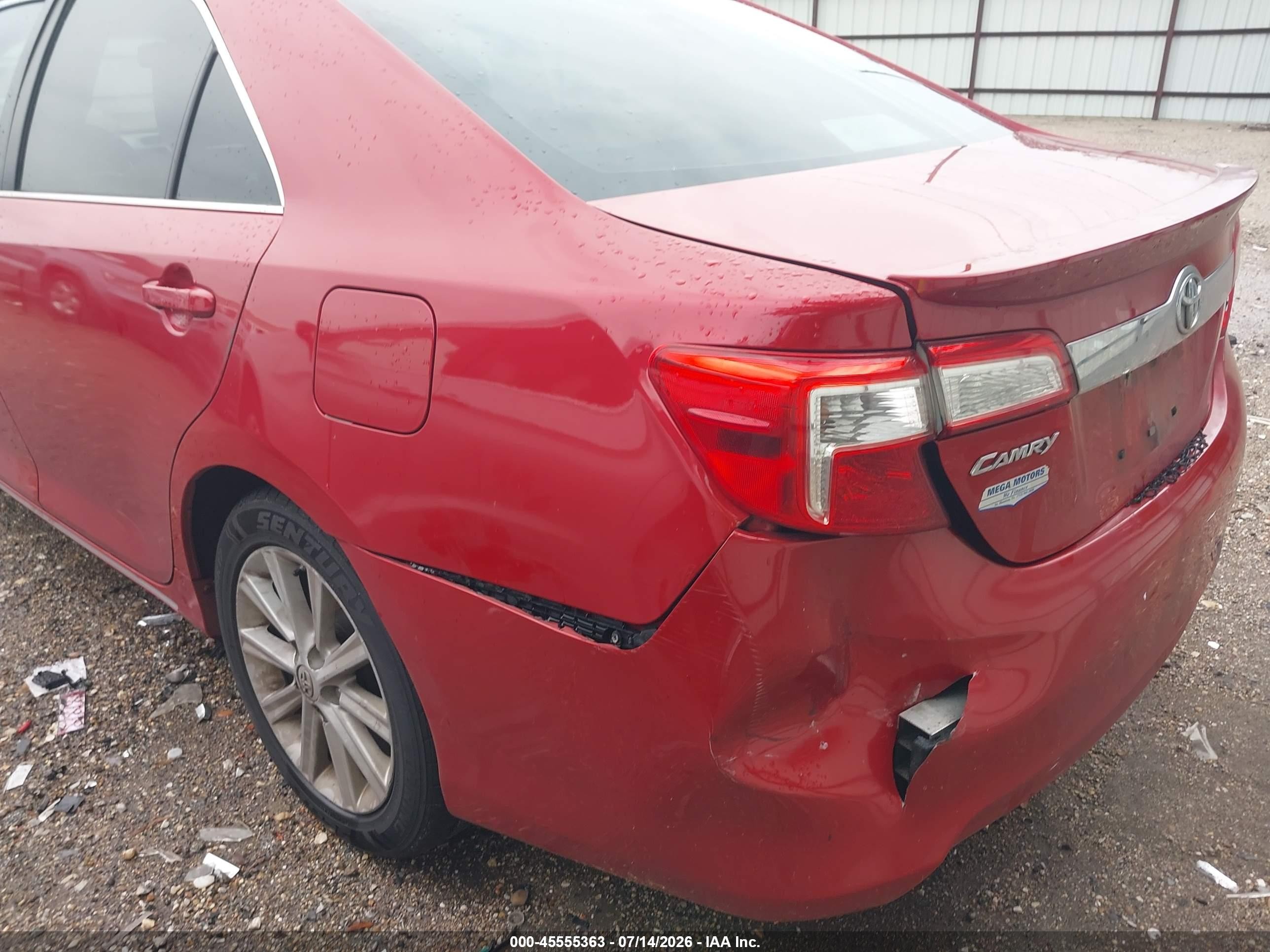 2012 Toyota Camry Xle Red vin: 4T4BF1FK4CR207348