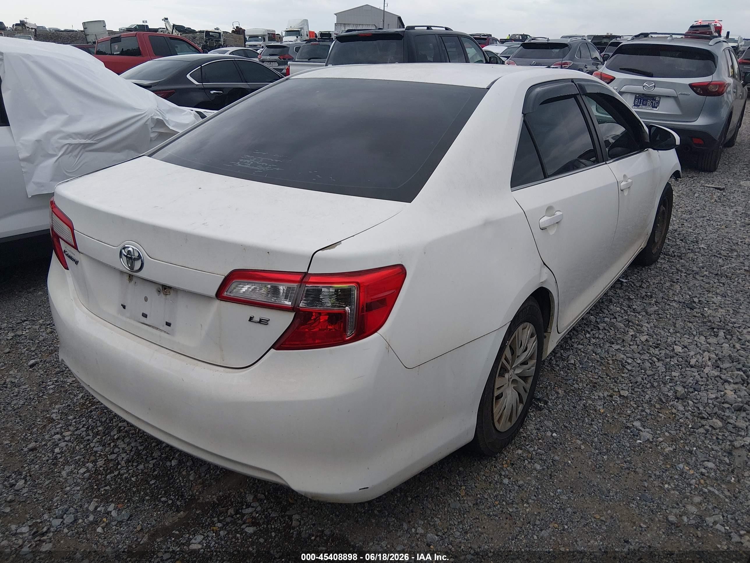 2012 Toyota Camry Le White vin: 4T4BF1FK4CR209116