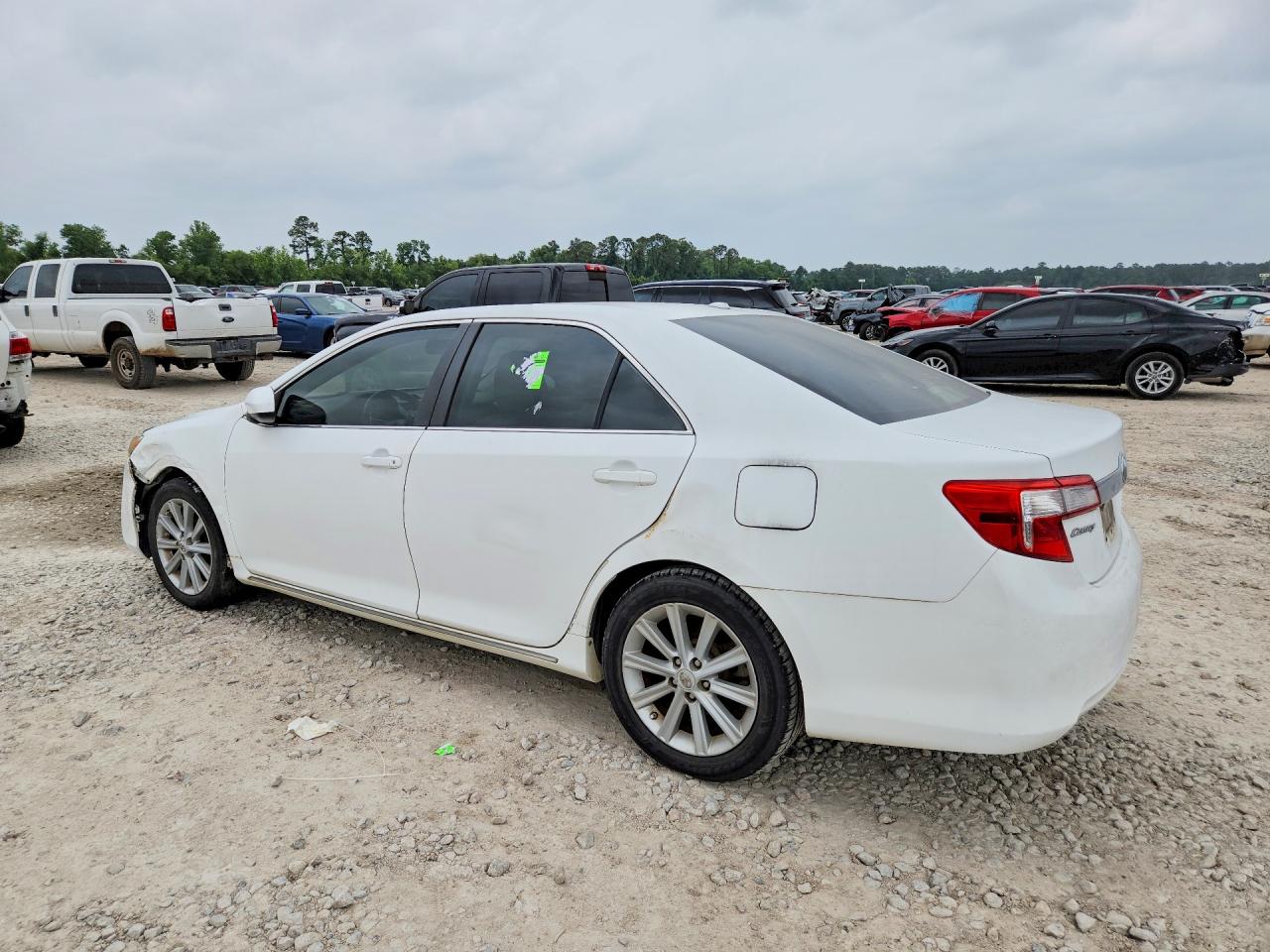 2012 Toyota Camry Xle White vin: 4T4BF1FK4CR217877