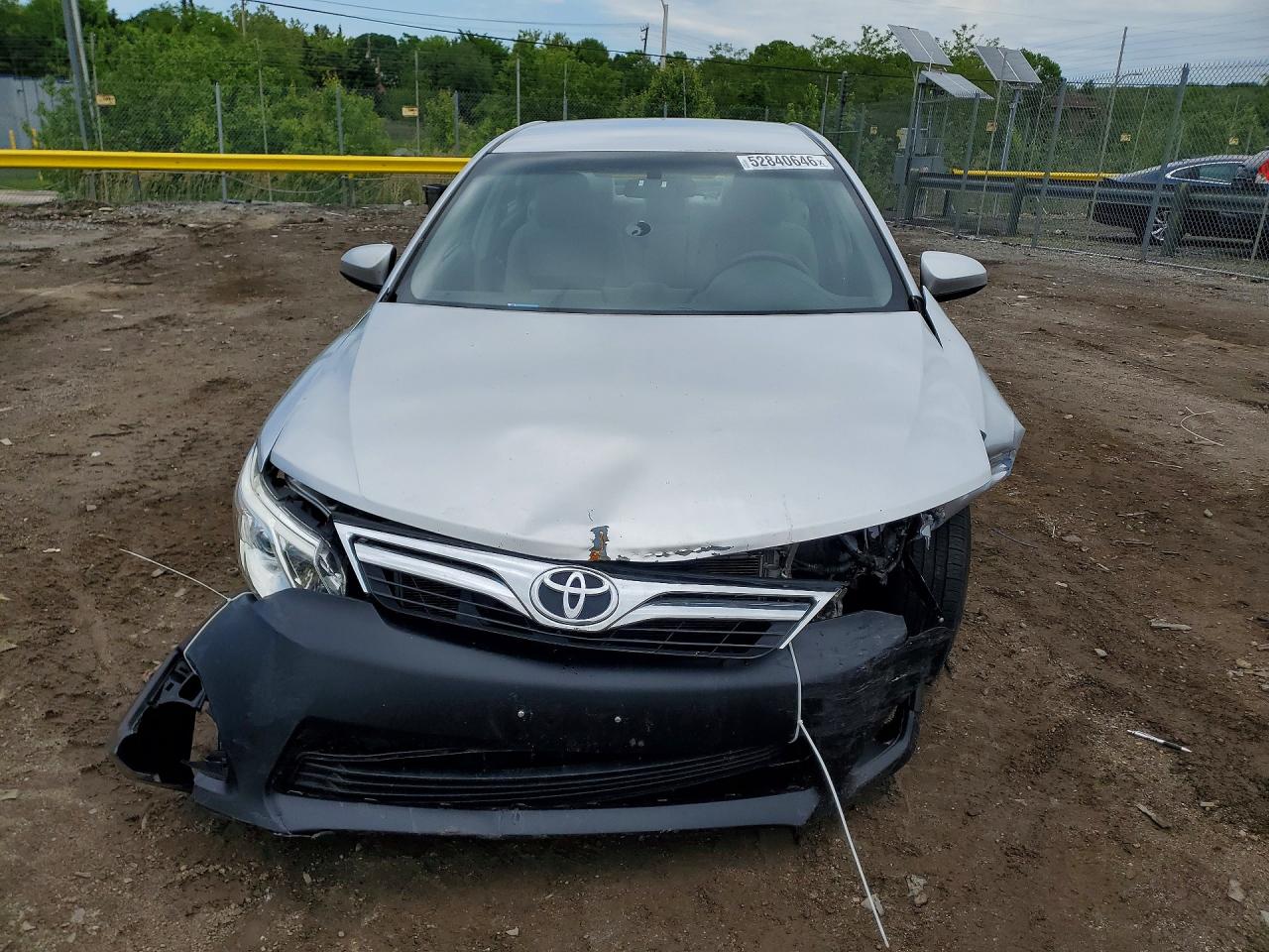 2012 Toyota Camry Le Silver vin: 4T4BF1FK4CR220276