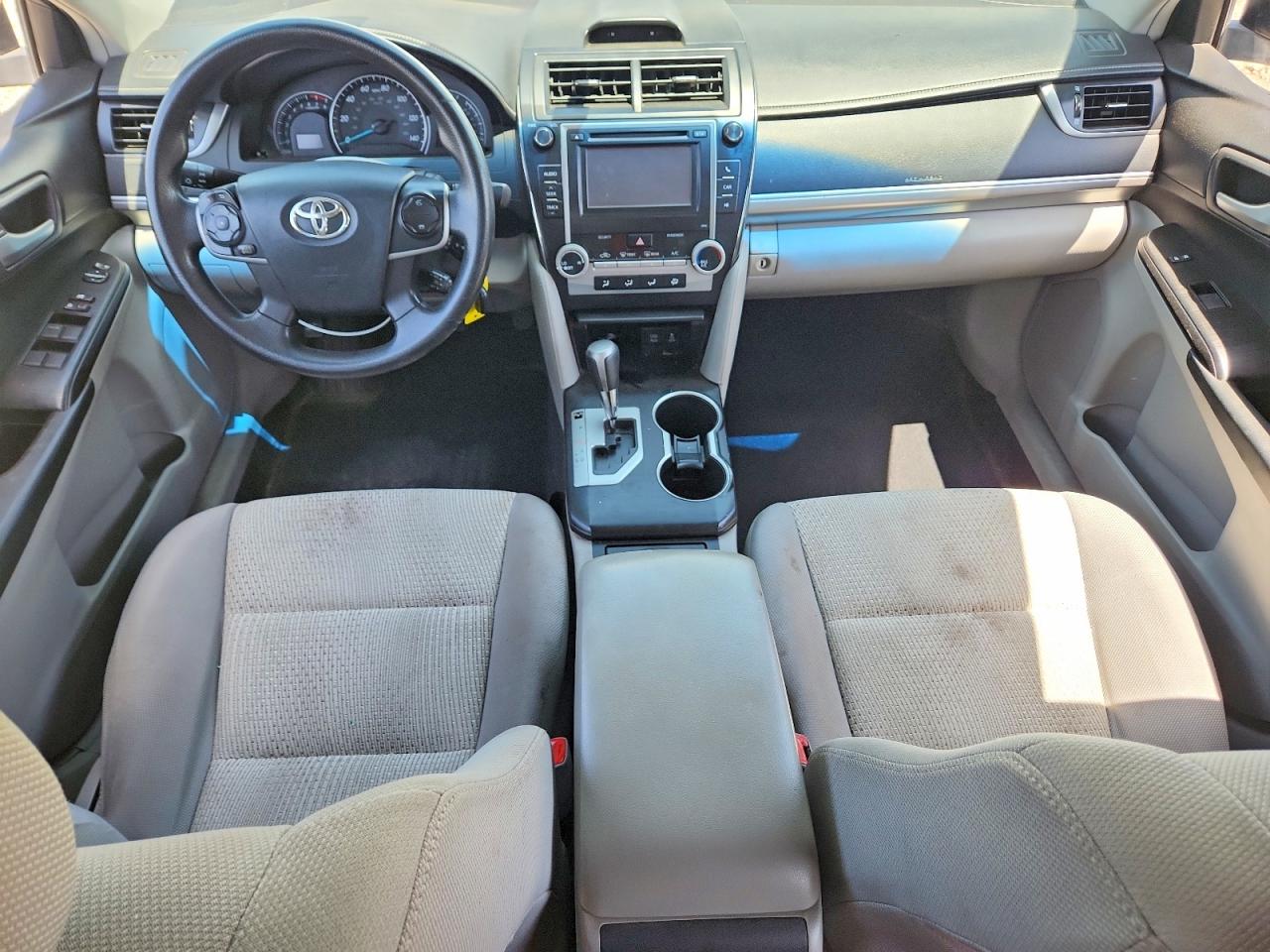 2012 Toyota Camry Le Silver vin: 4T4BF1FK4CR236509