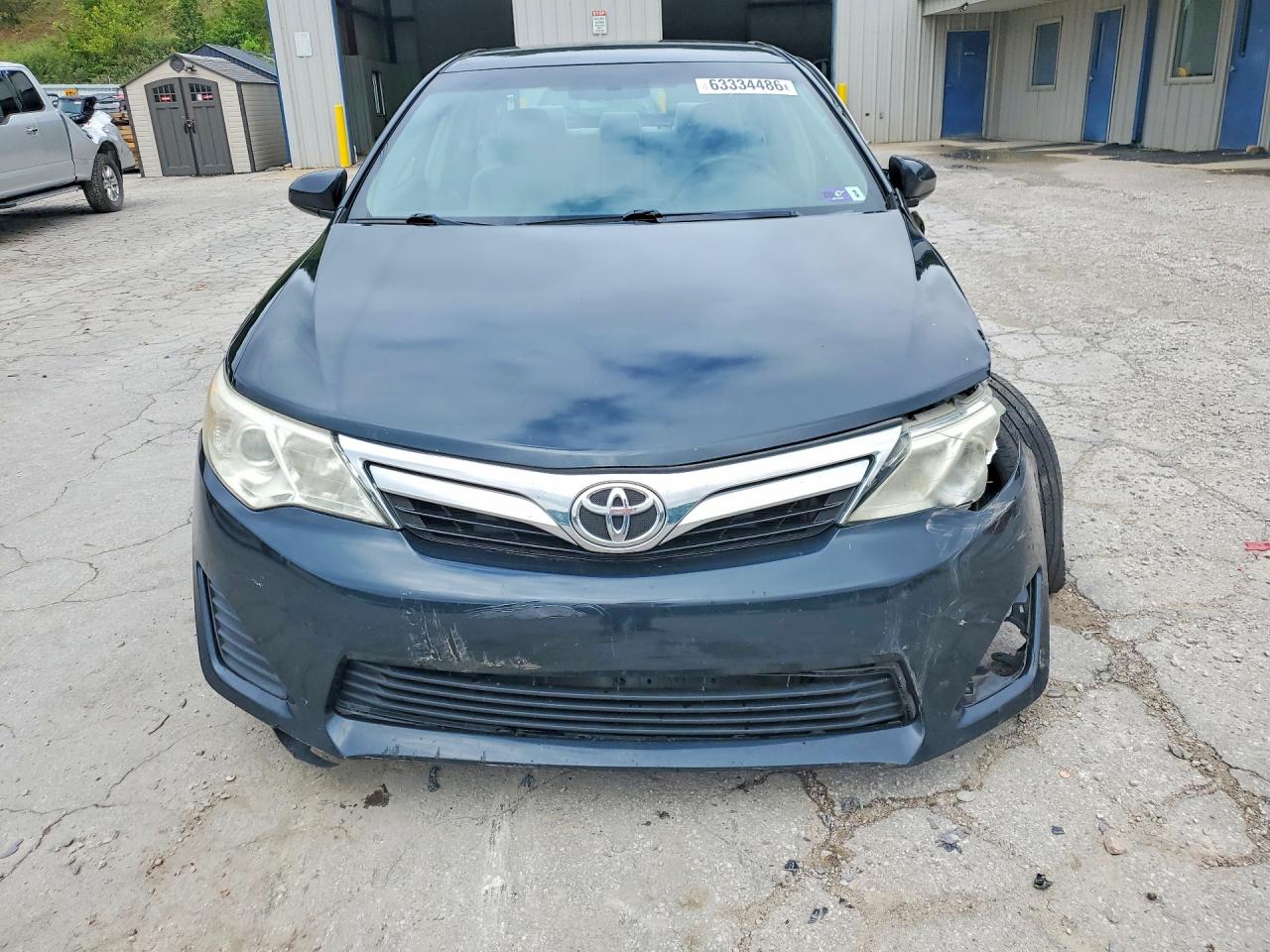2012 Toyota Camry Le Blue vin: 4T4BF1FK4CR252760