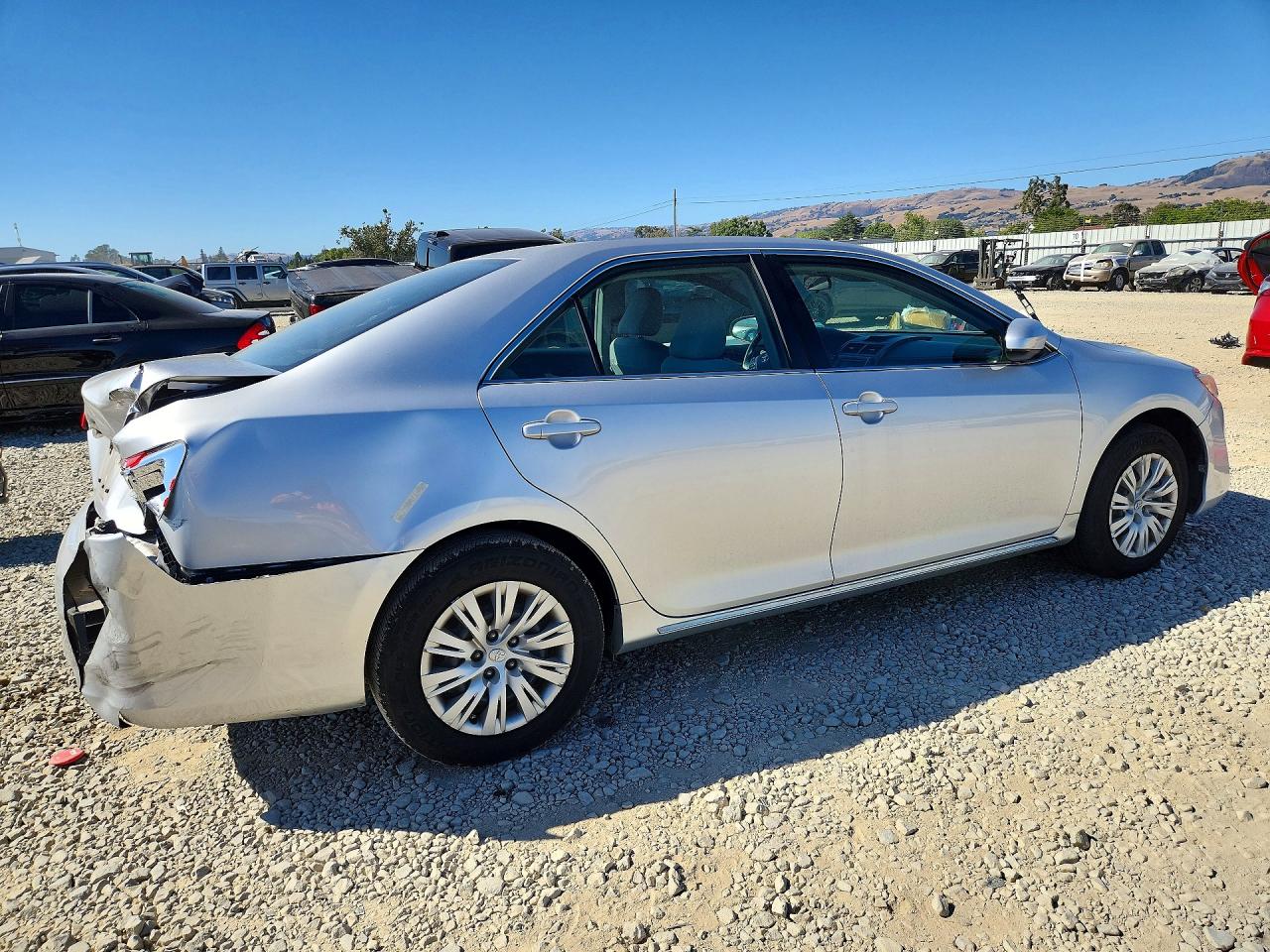2012 Toyota Camry Le Silver vin: 4T4BF1FK4CR256856