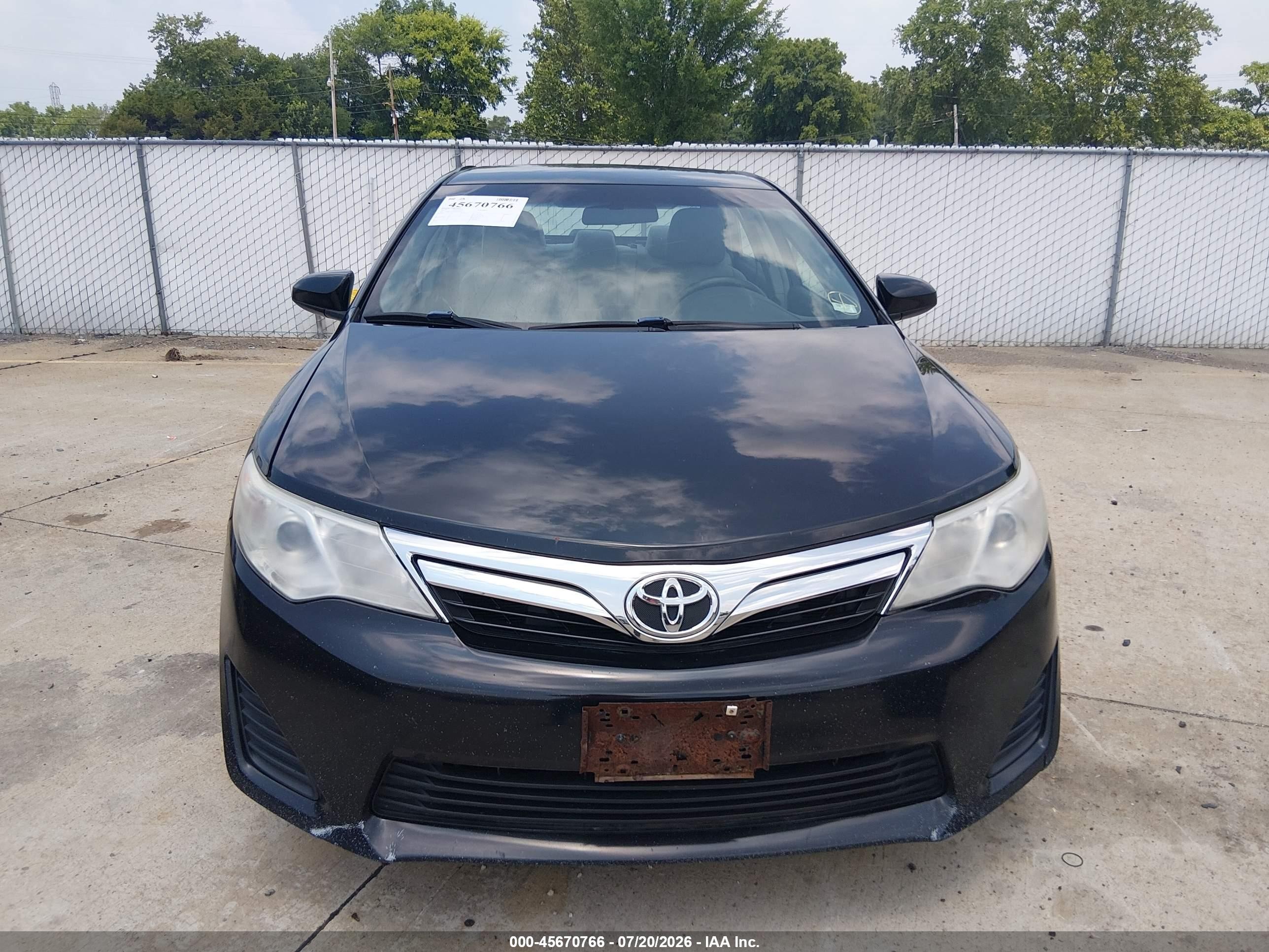2012 Toyota Camry Le Black vin: 4T4BF1FK4CR265573