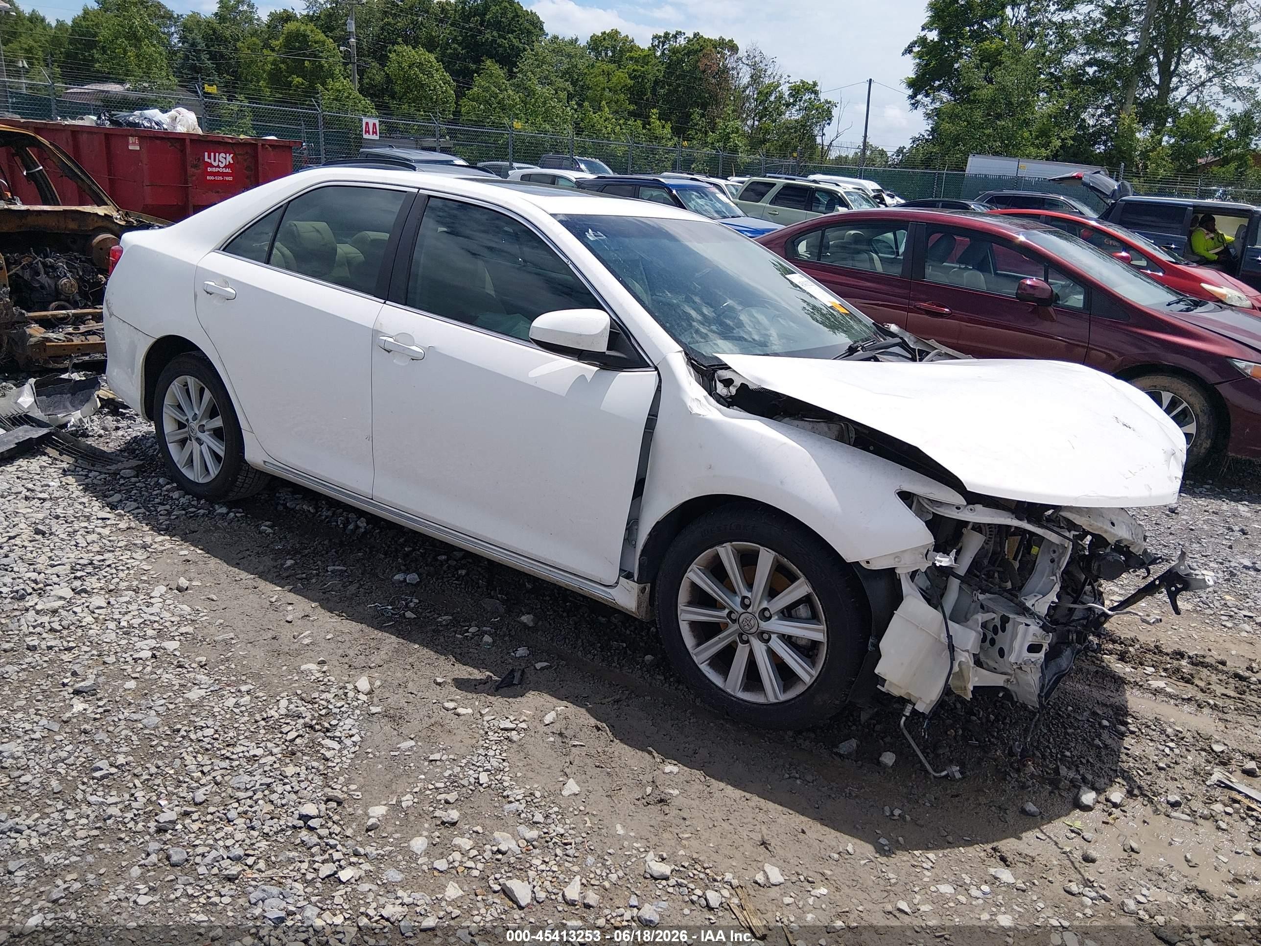 2013 Toyota Camry Xle White vin: 4T4BF1FK4DR276431
