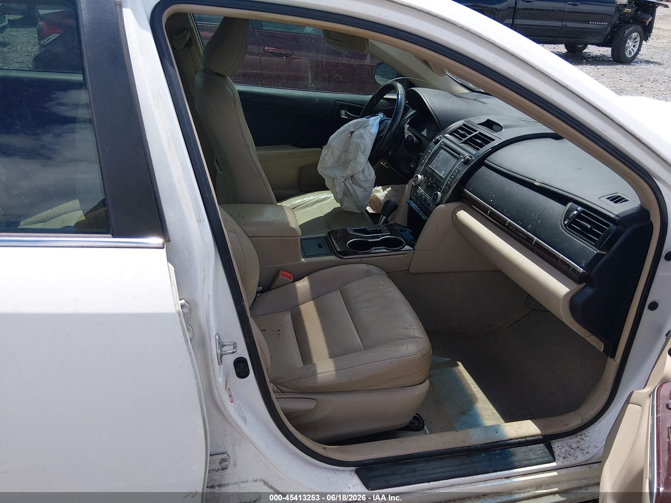 2013 Toyota Camry Xle White vin: 4T4BF1FK4DR276431