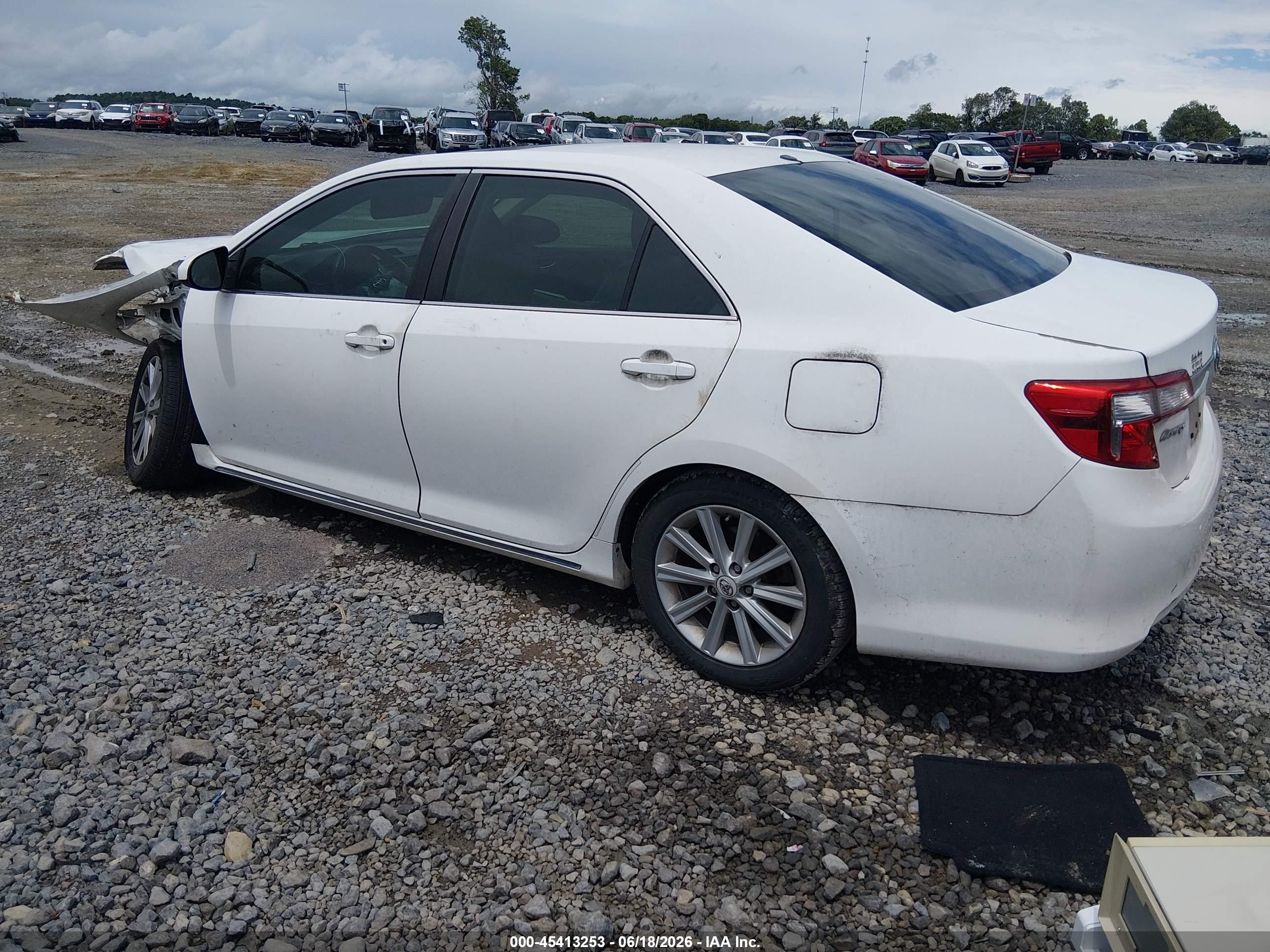 2013 Toyota Camry Xle White vin: 4T4BF1FK4DR276431