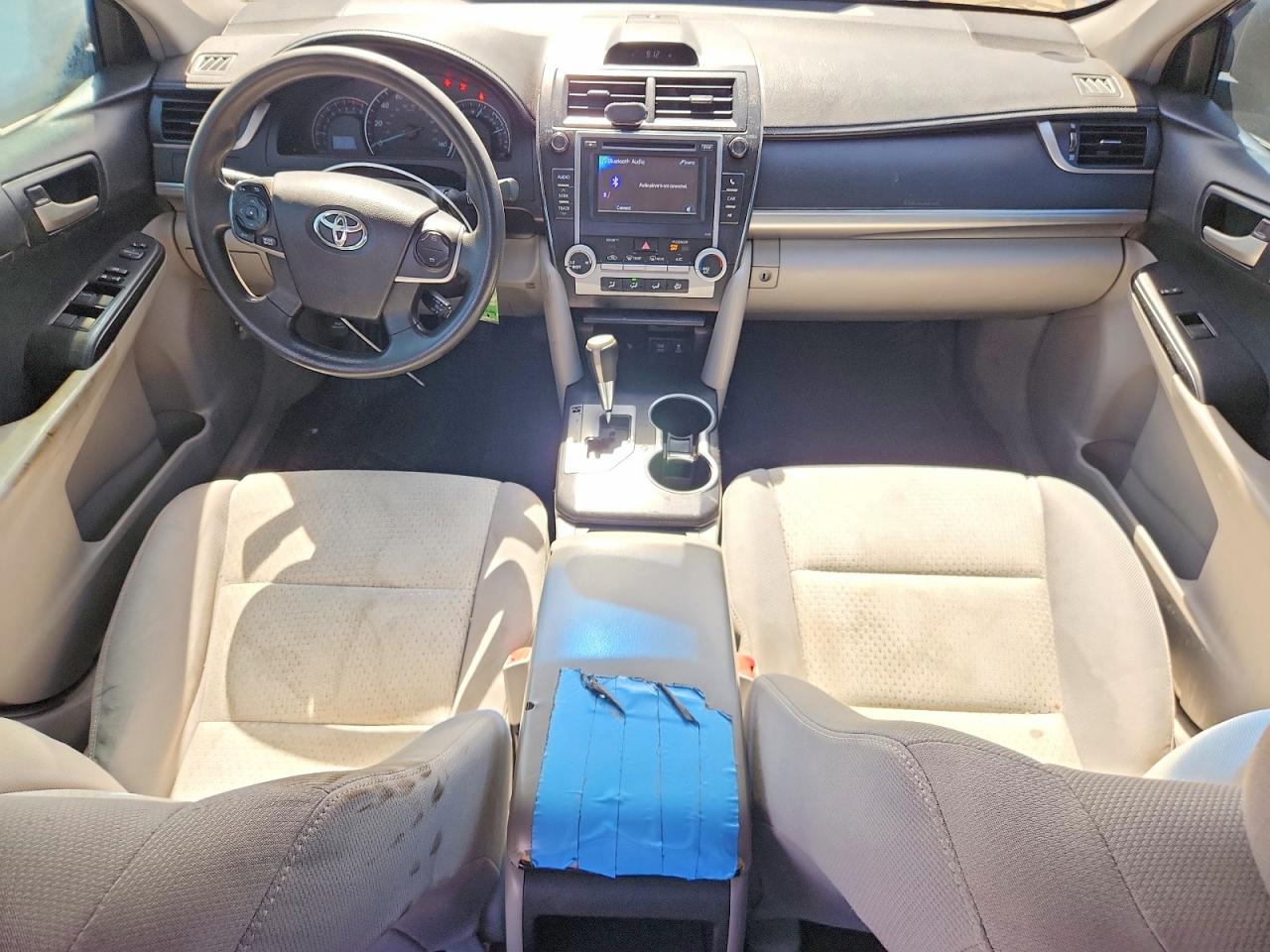 2013 Toyota Camry Le Blue vin: 4T4BF1FK4DR277921