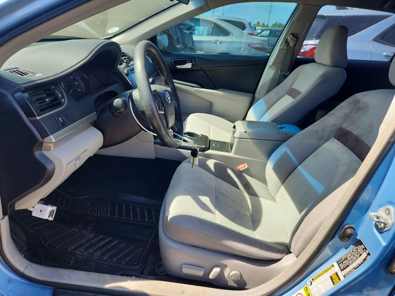 2013 Toyota Camry Le Blue vin: 4T4BF1FK4DR277921