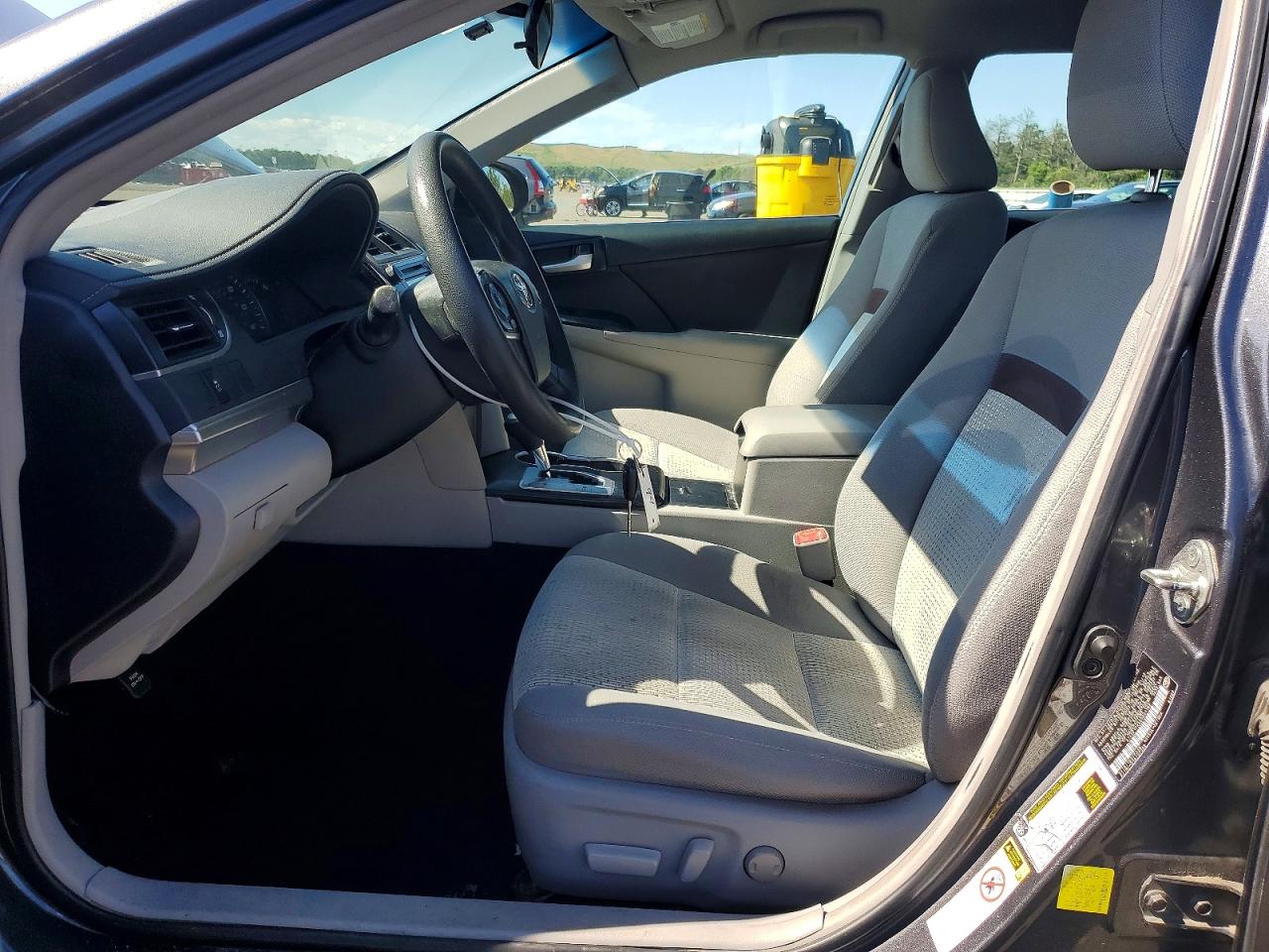 2013 Toyota Camry Le Gray vin: 4T4BF1FK4DR281192