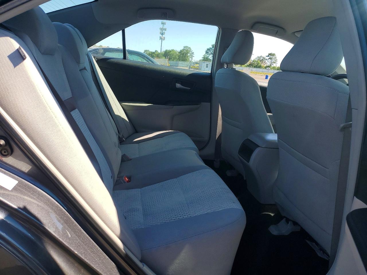 2013 Toyota Camry Le Gray vin: 4T4BF1FK4DR281192