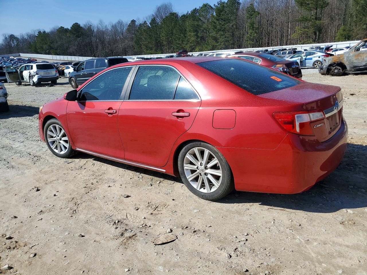 2013 Toyota Camry L Red vin: 4T4BF1FK4DR289602