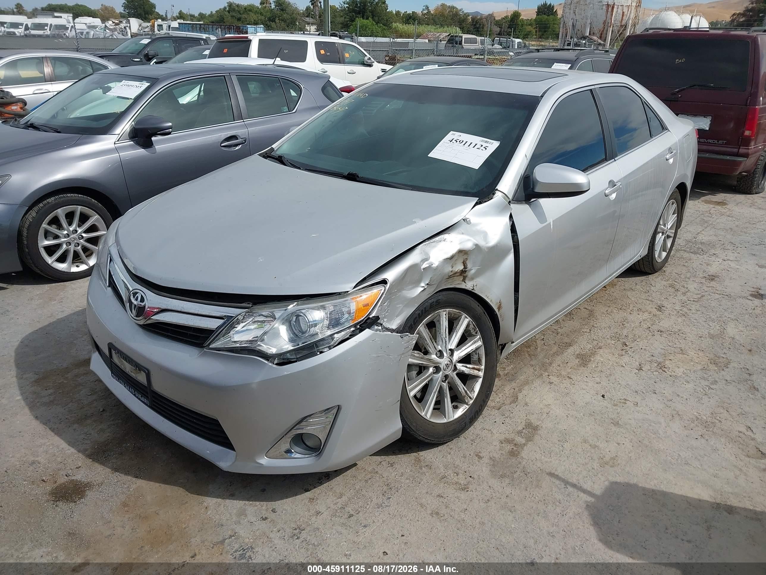 2013 Toyota Camry Xle Silver vin: 4T4BF1FK4DR300596