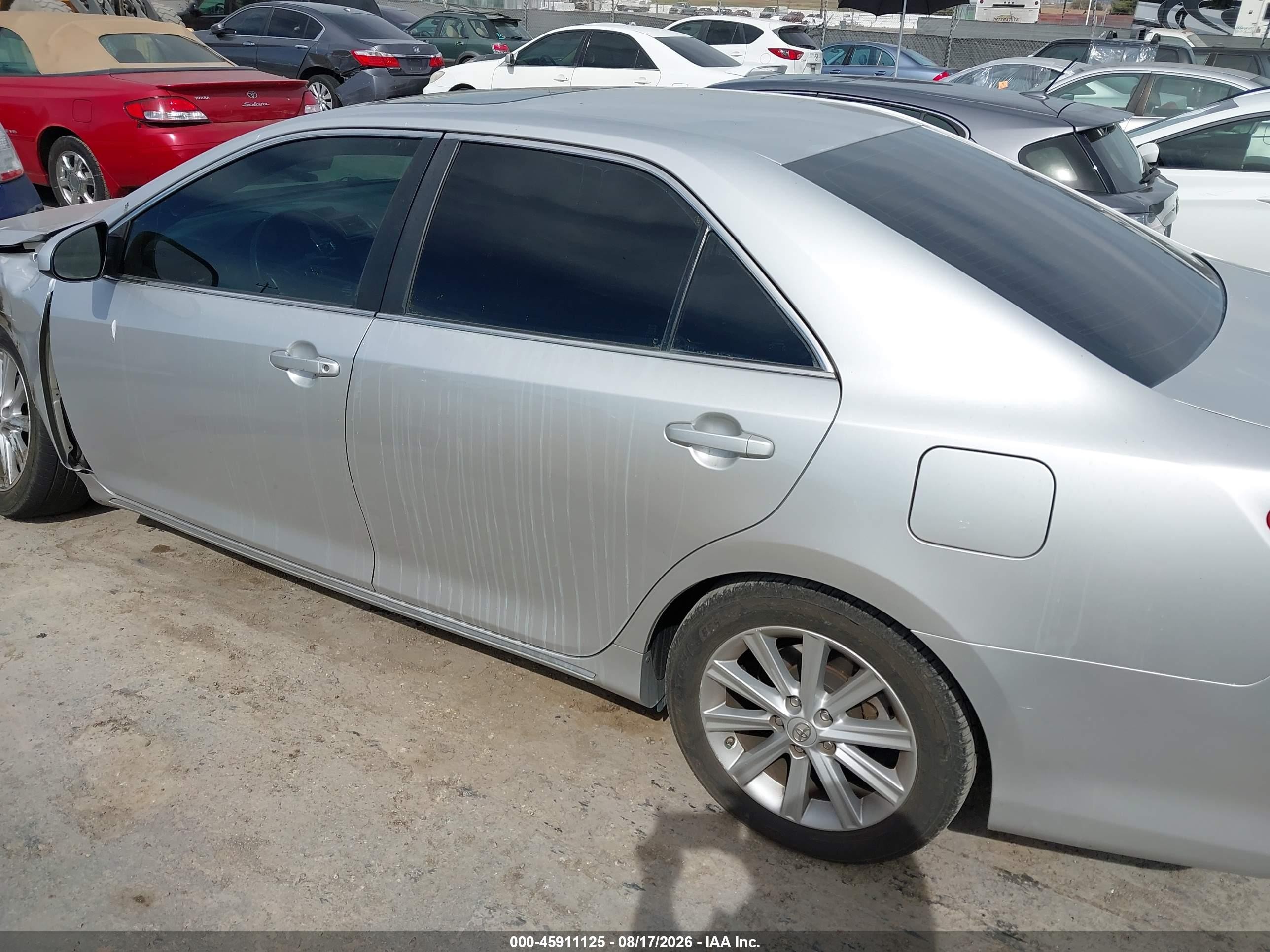 2013 Toyota Camry Xle Silver vin: 4T4BF1FK4DR300596