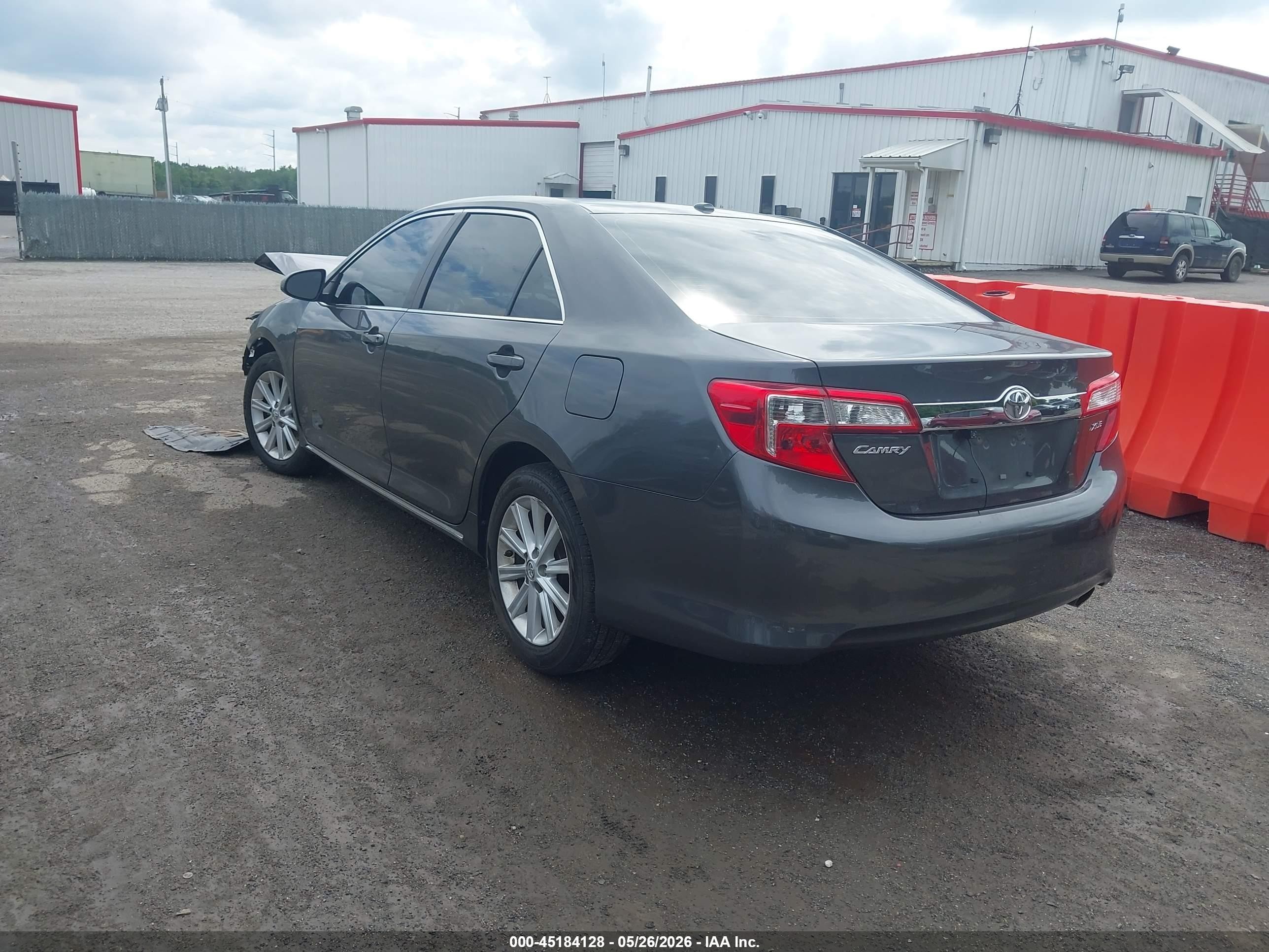 2013 Toyota Camry Xle Gray vin: 4T4BF1FK4DR301442