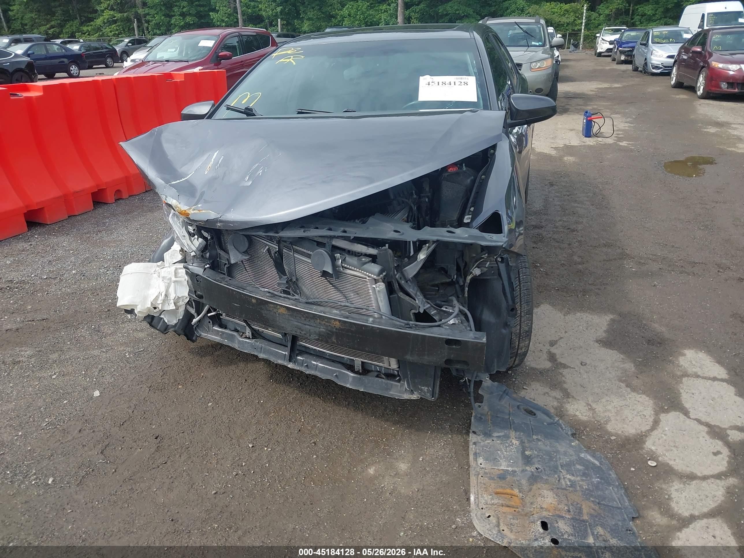 2013 Toyota Camry Xle Gray vin: 4T4BF1FK4DR301442