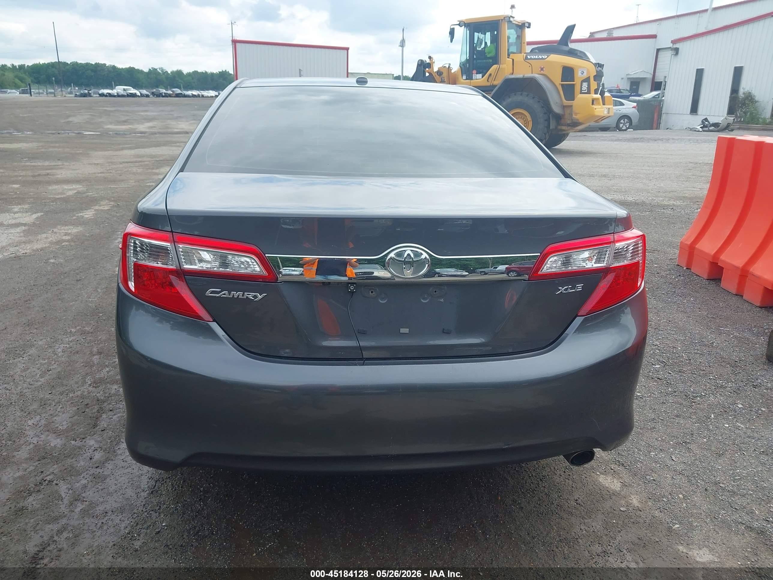 2013 Toyota Camry Xle Gray vin: 4T4BF1FK4DR301442
