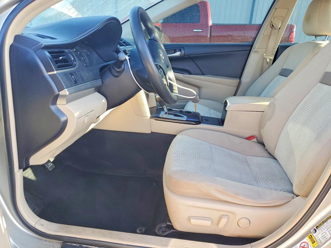 2013 Toyota Camry Le Желто-коричневый vin: 4T4BF1FK4DR304826
