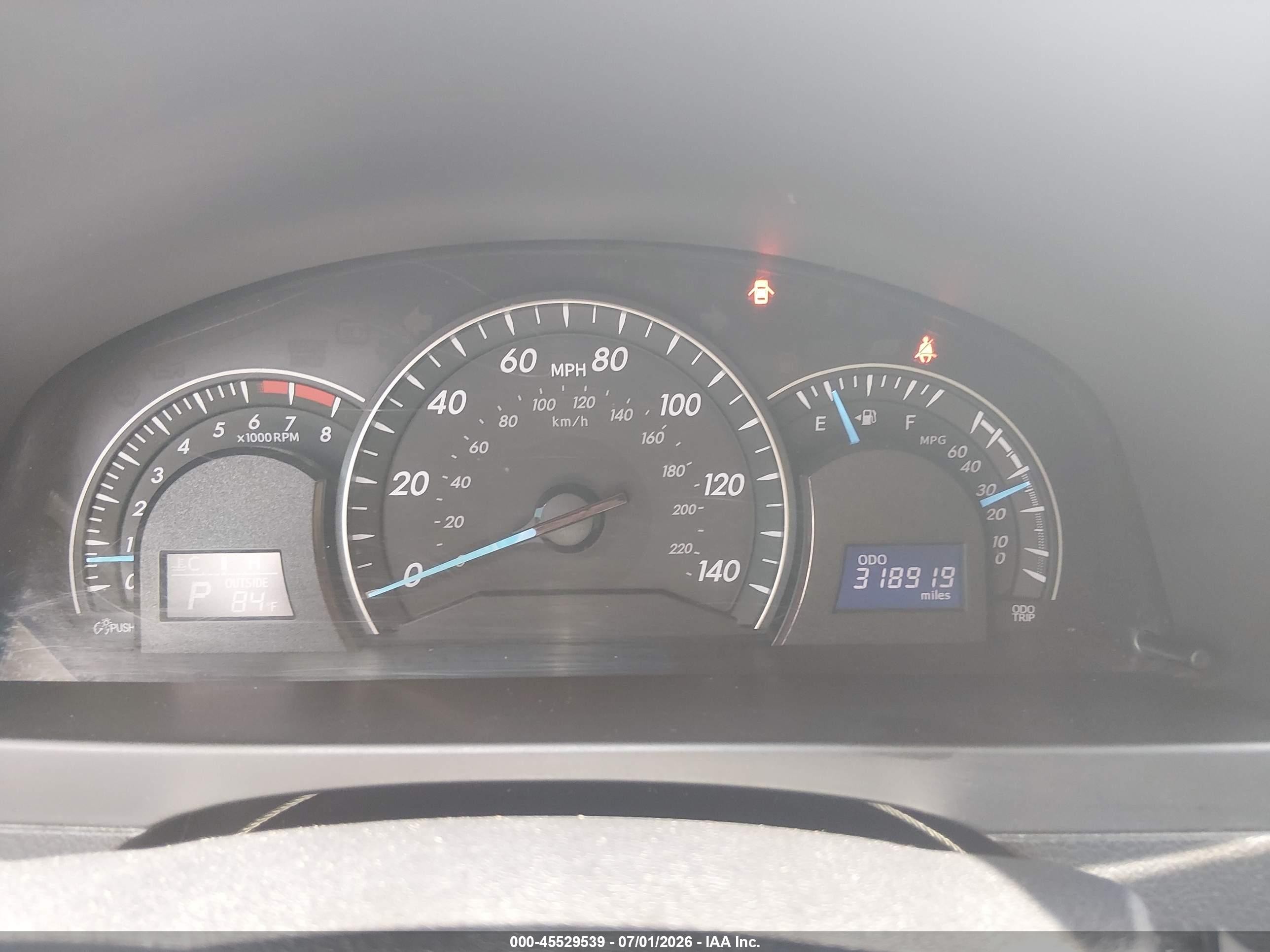 2013 Toyota Camry Le Beige vin: 4T4BF1FK4DR319214