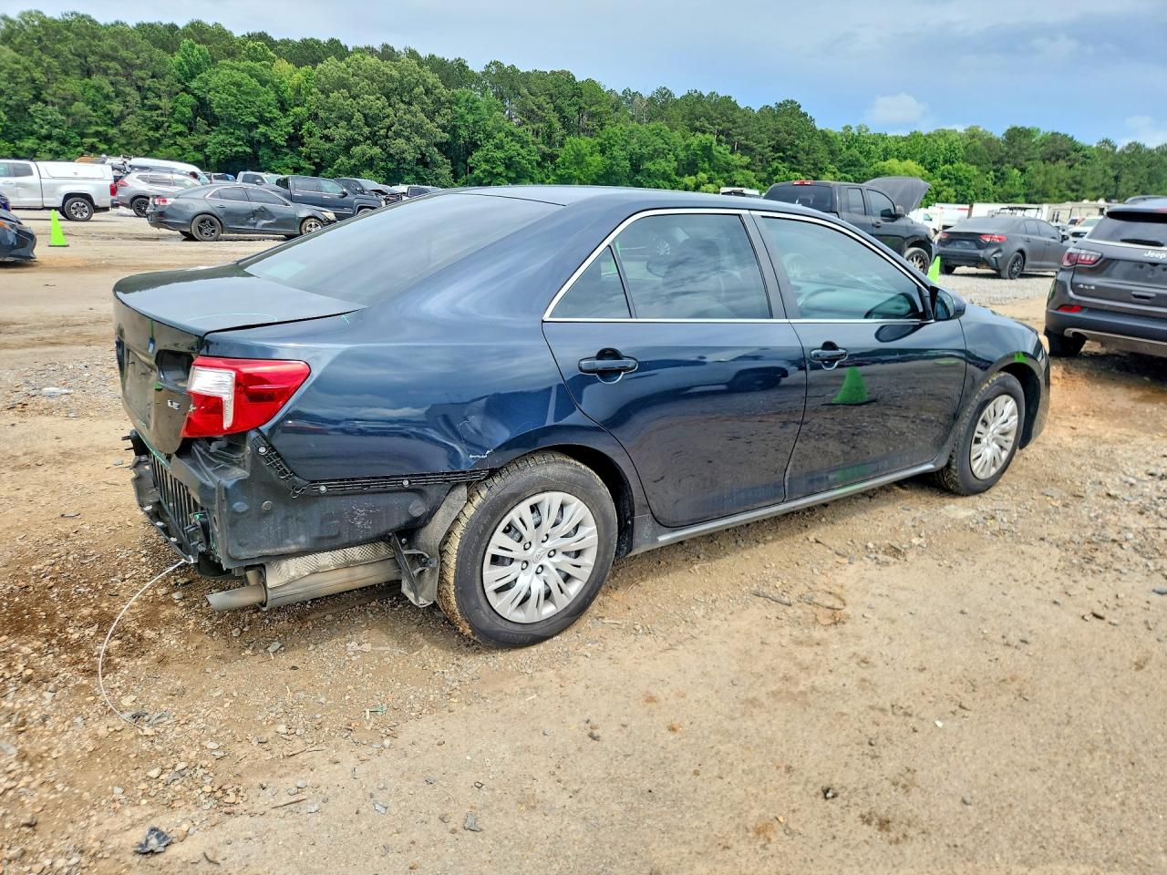 2013 Toyota Camry Le Угольный vin: 4T4BF1FK4DR320072