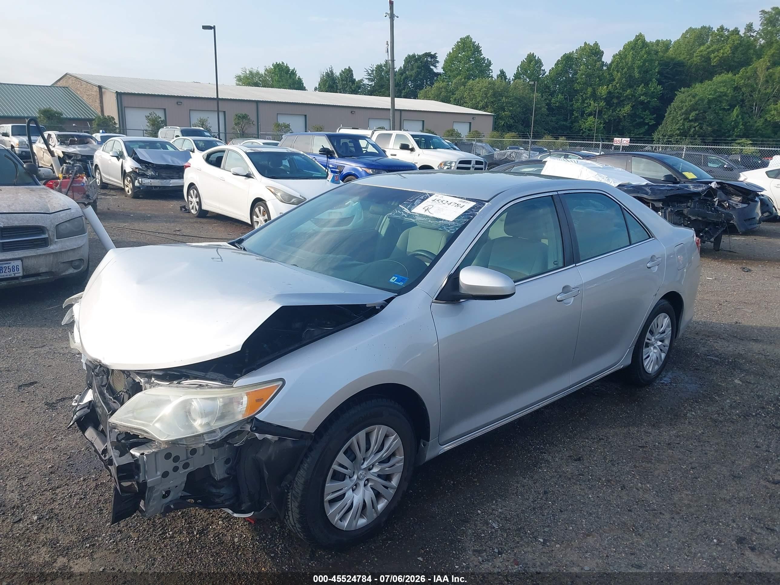 2013 Toyota Camry Le Silver vin: 4T4BF1FK4DR326275