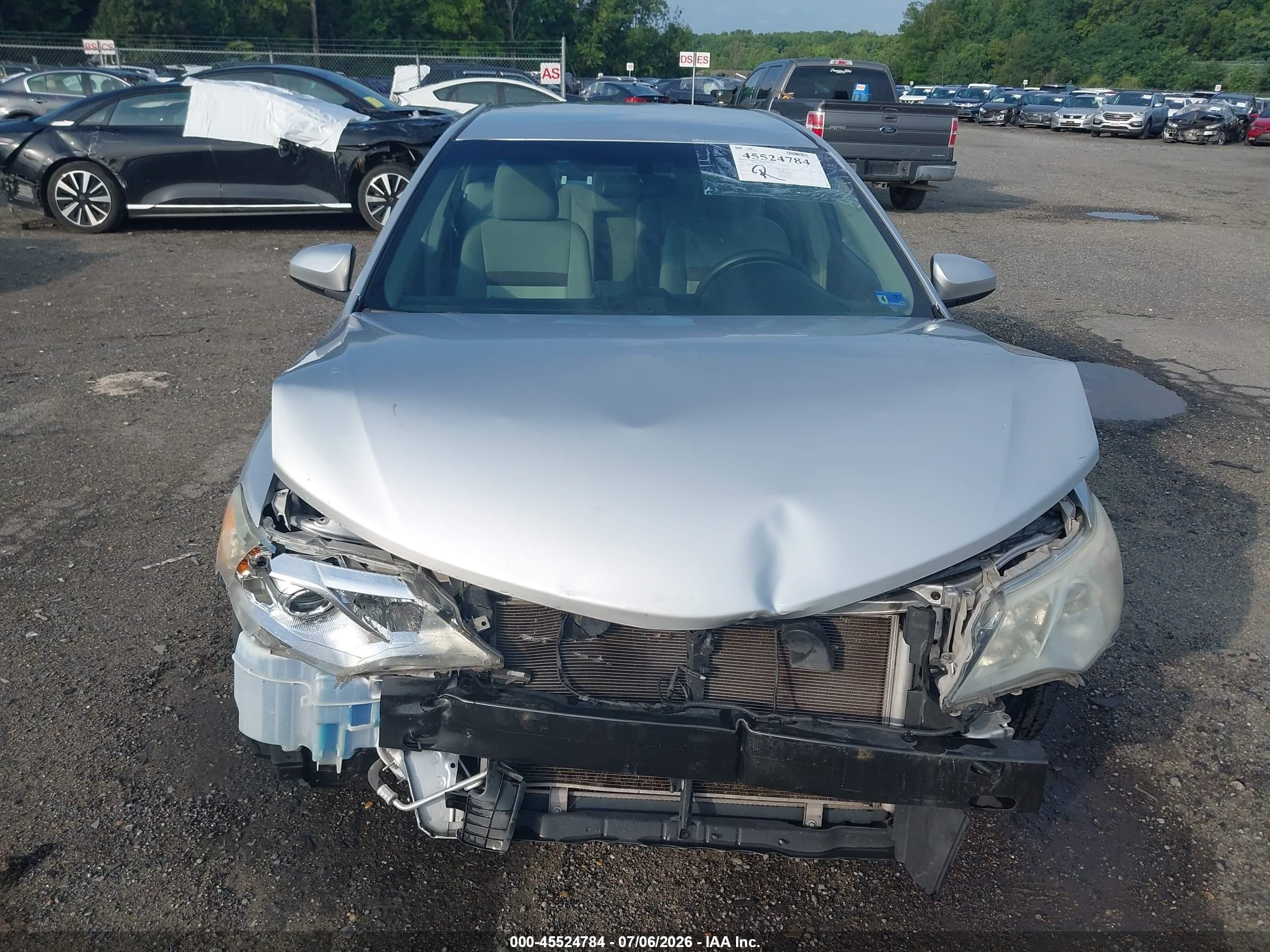 2013 Toyota Camry Le Silver vin: 4T4BF1FK4DR326275
