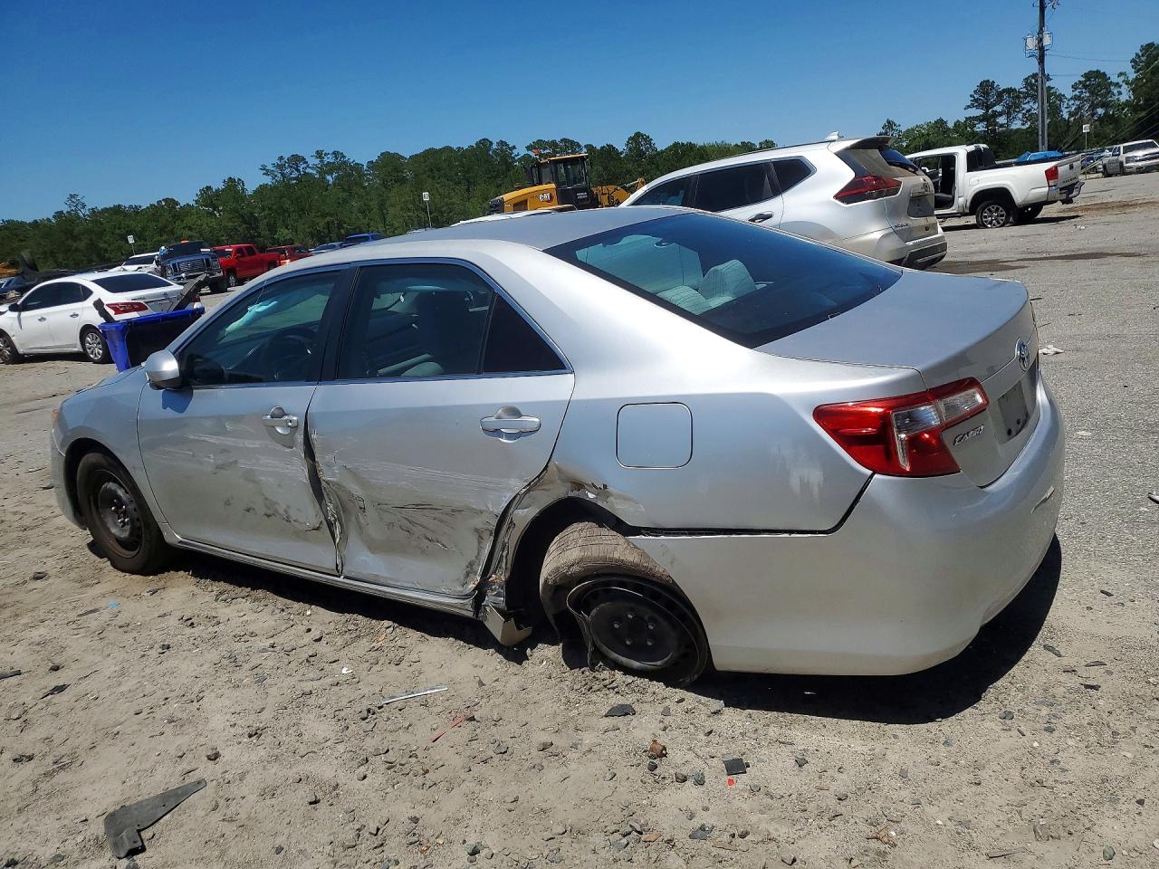 2013 Toyota Camry Le Silver vin: 4T4BF1FK4DR332206
