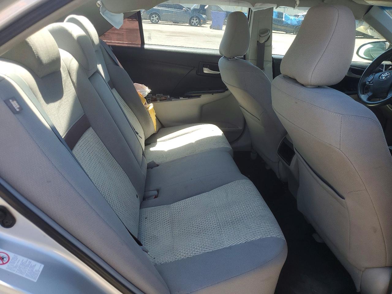 2013 Toyota Camry Le Silver vin: 4T4BF1FK4DR332206