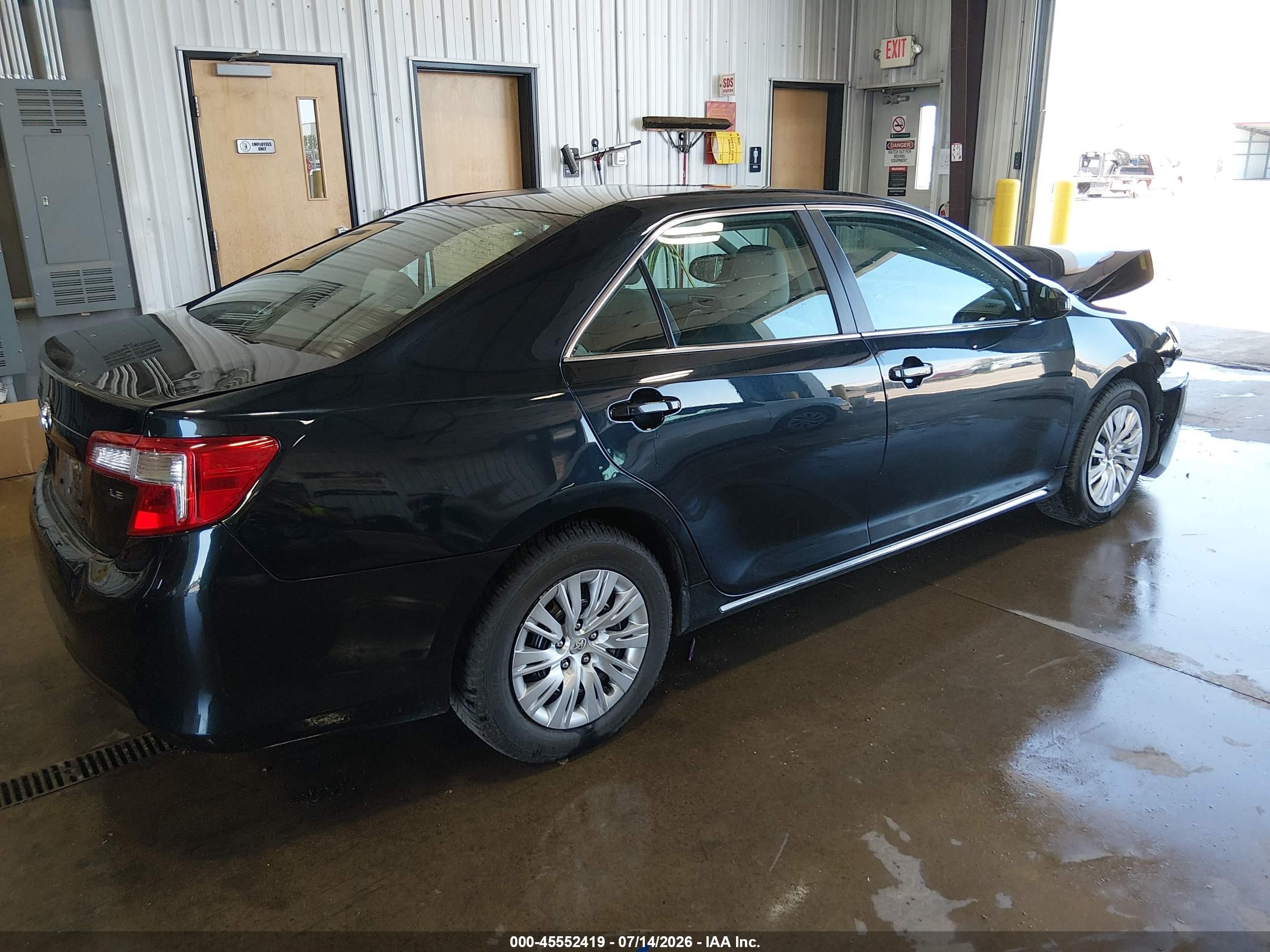 2013 Toyota Camry Le Черный vin: 4T4BF1FK4DR333503