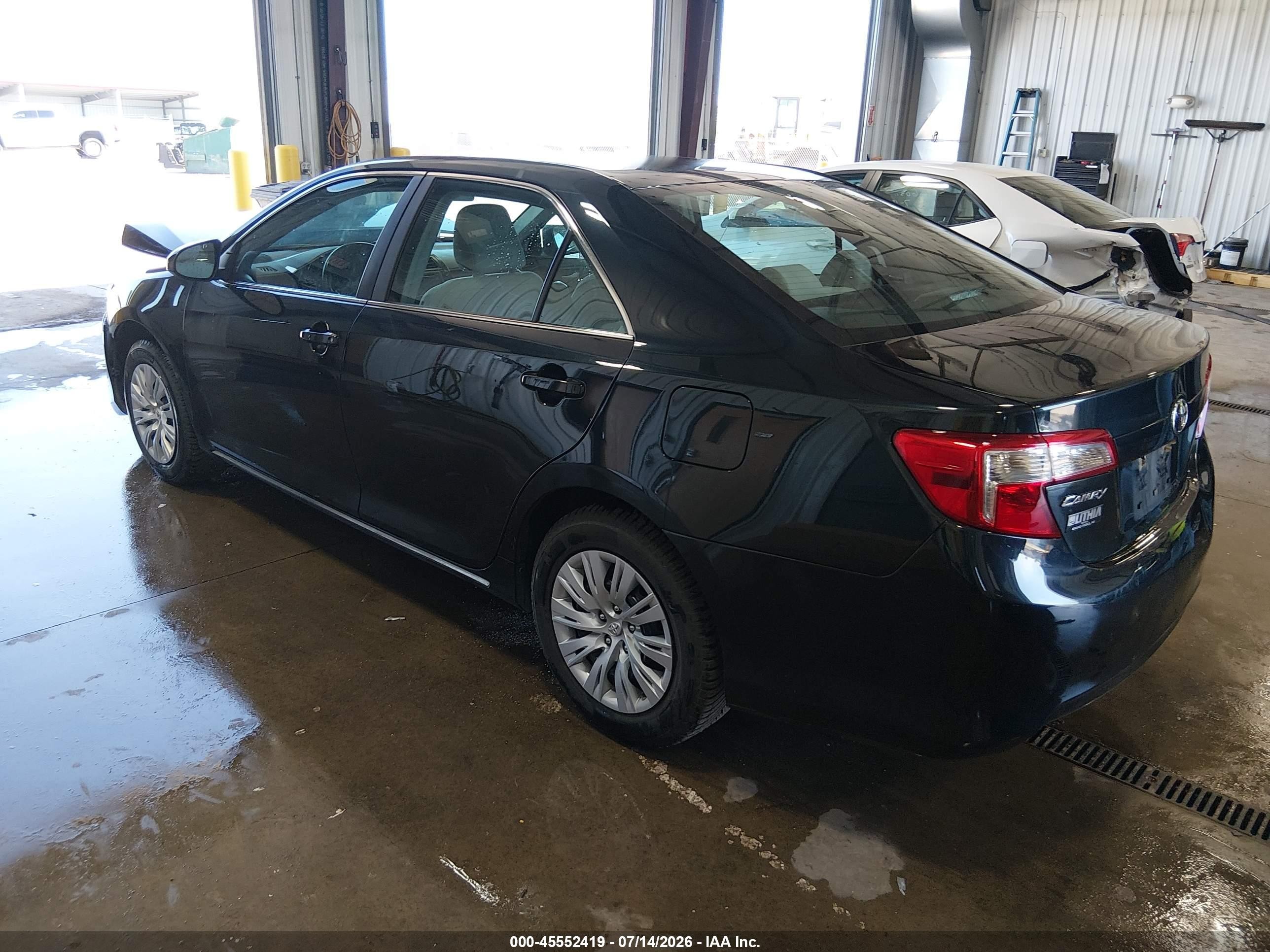 2013 Toyota Camry Le Черный vin: 4T4BF1FK4DR333503