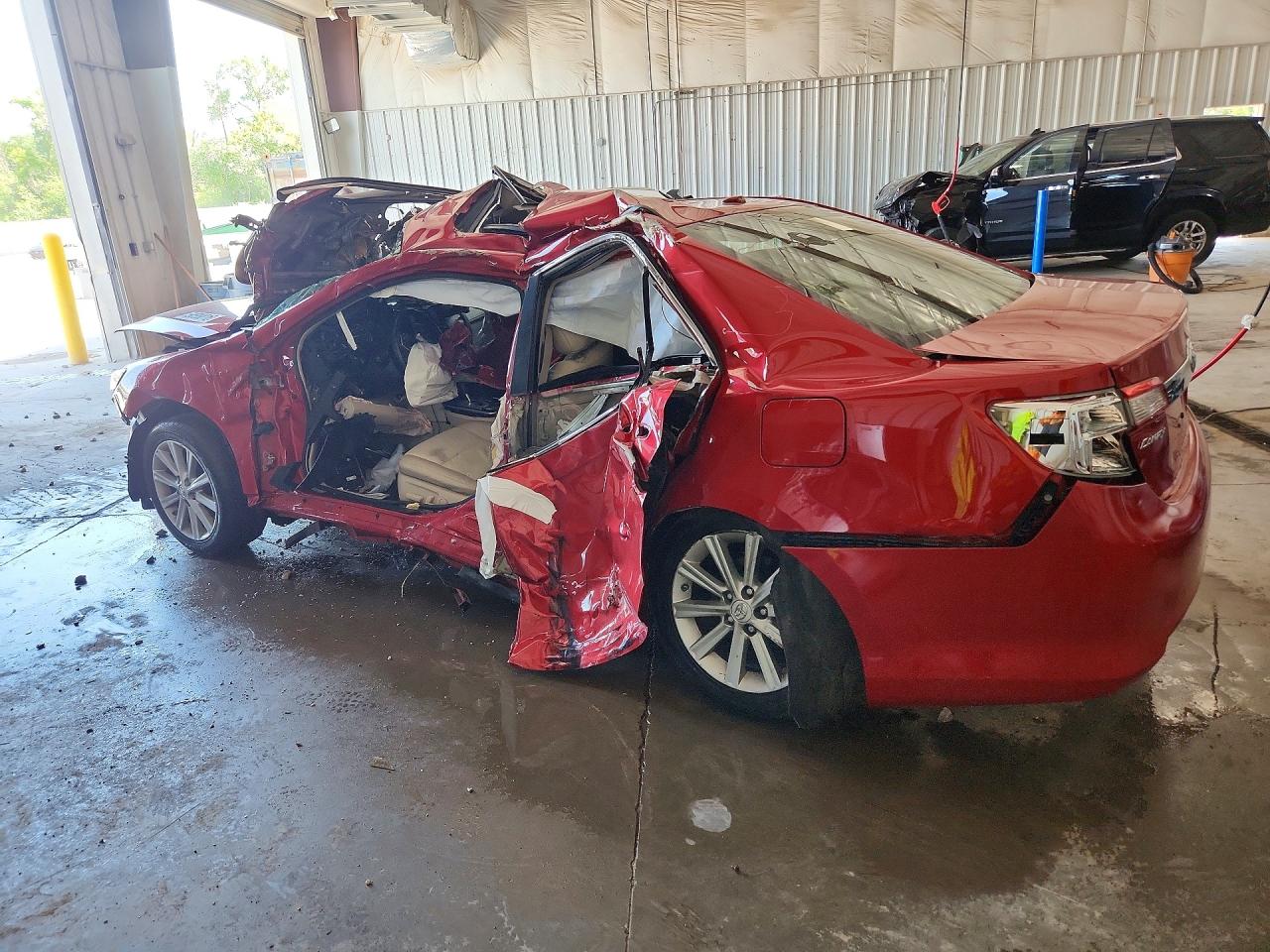 2013 Toyota Camry Xle Red vin: 4T4BF1FK4DR334229