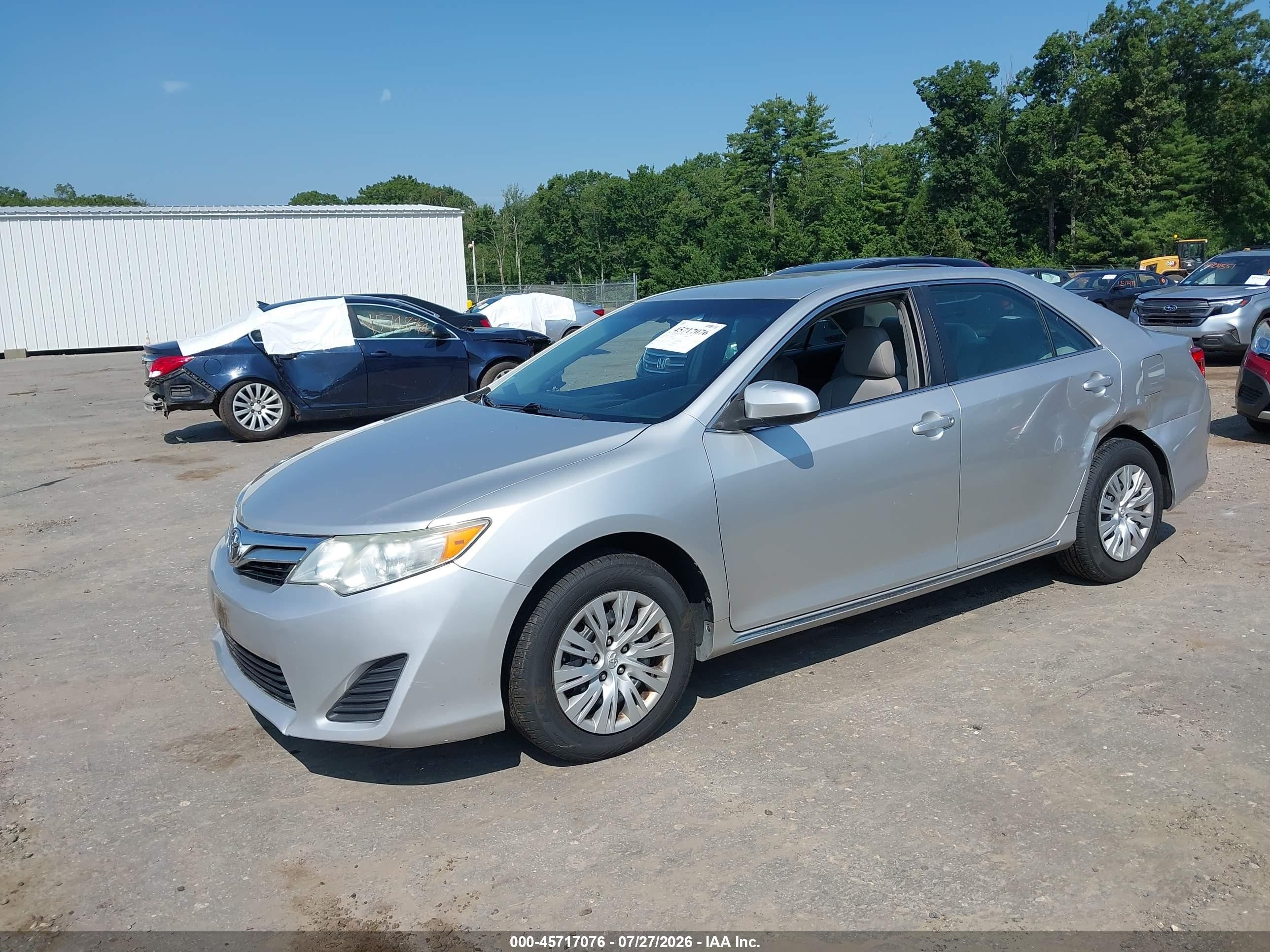 2013 Toyota Camry Le Silver vin: 4T4BF1FK4DR335252