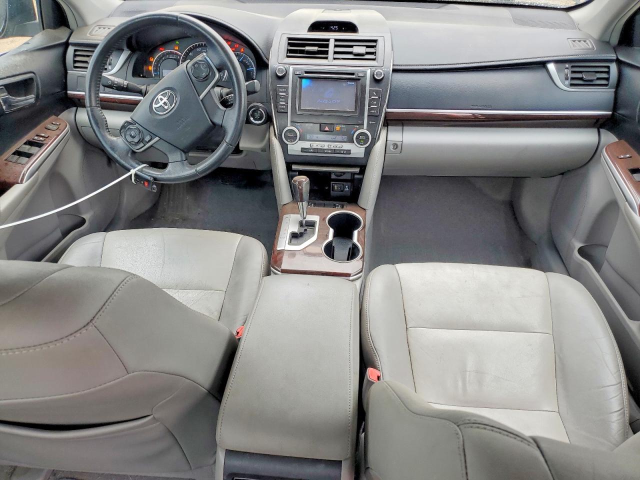 2013 Toyota Camry Xle Угольный vin: 4T4BF1FK4DR336854
