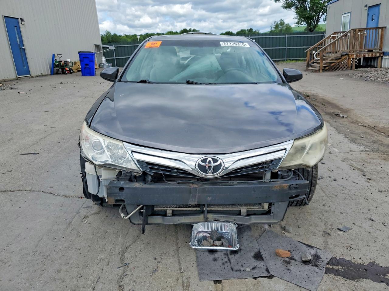 2014 Toyota Camry Xle Gray vin: 4T4BF1FK4ER342218