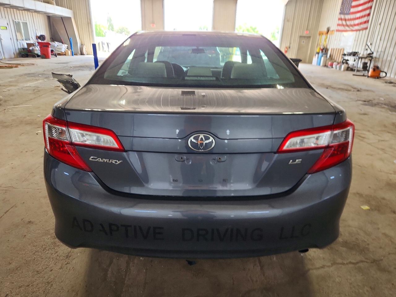 2014 Toyota Camry Le Black vin: 4T4BF1FK4ER352540
