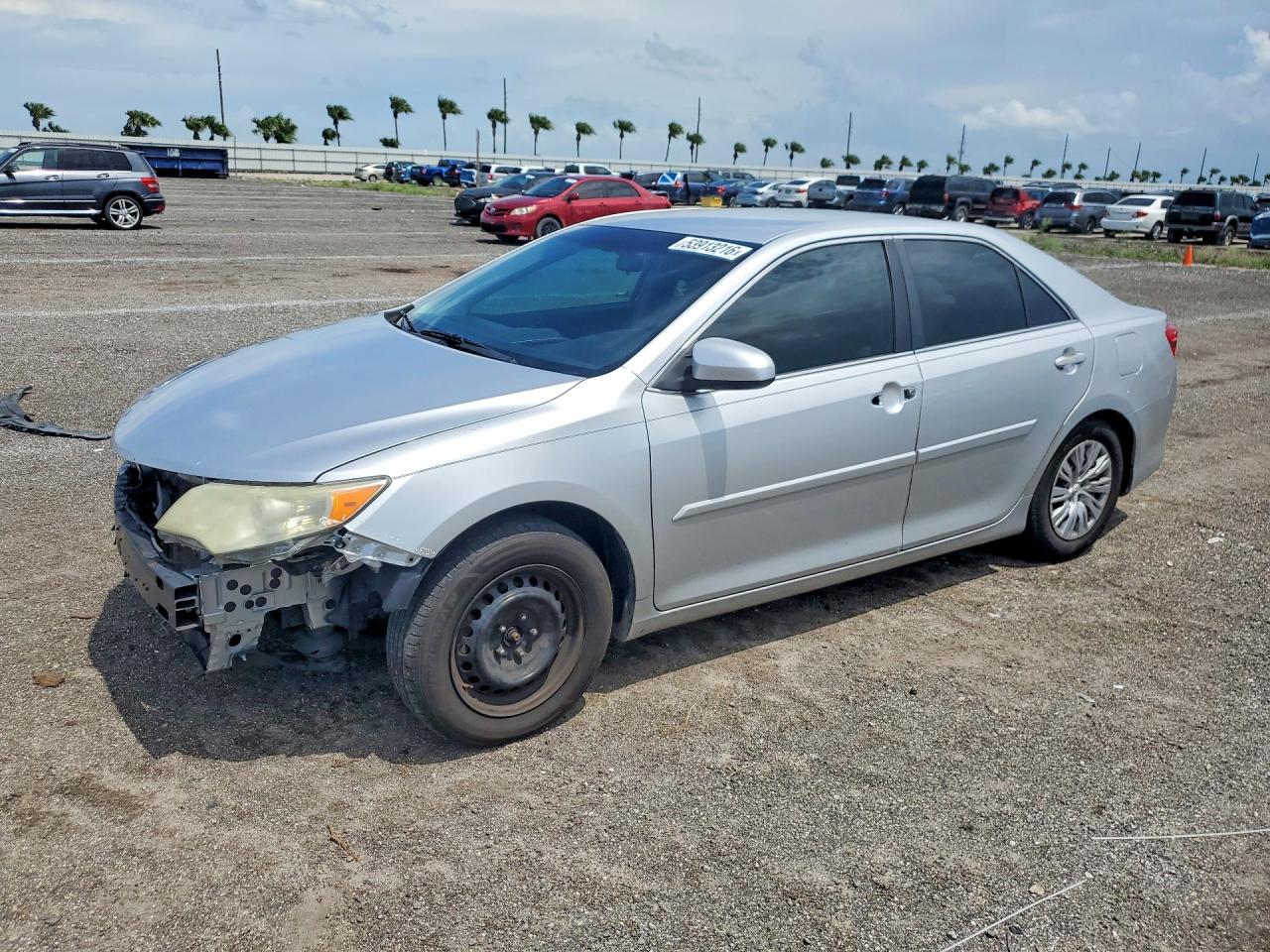 2014 Toyota Camry L Silver vin: 4T4BF1FK4ER357396