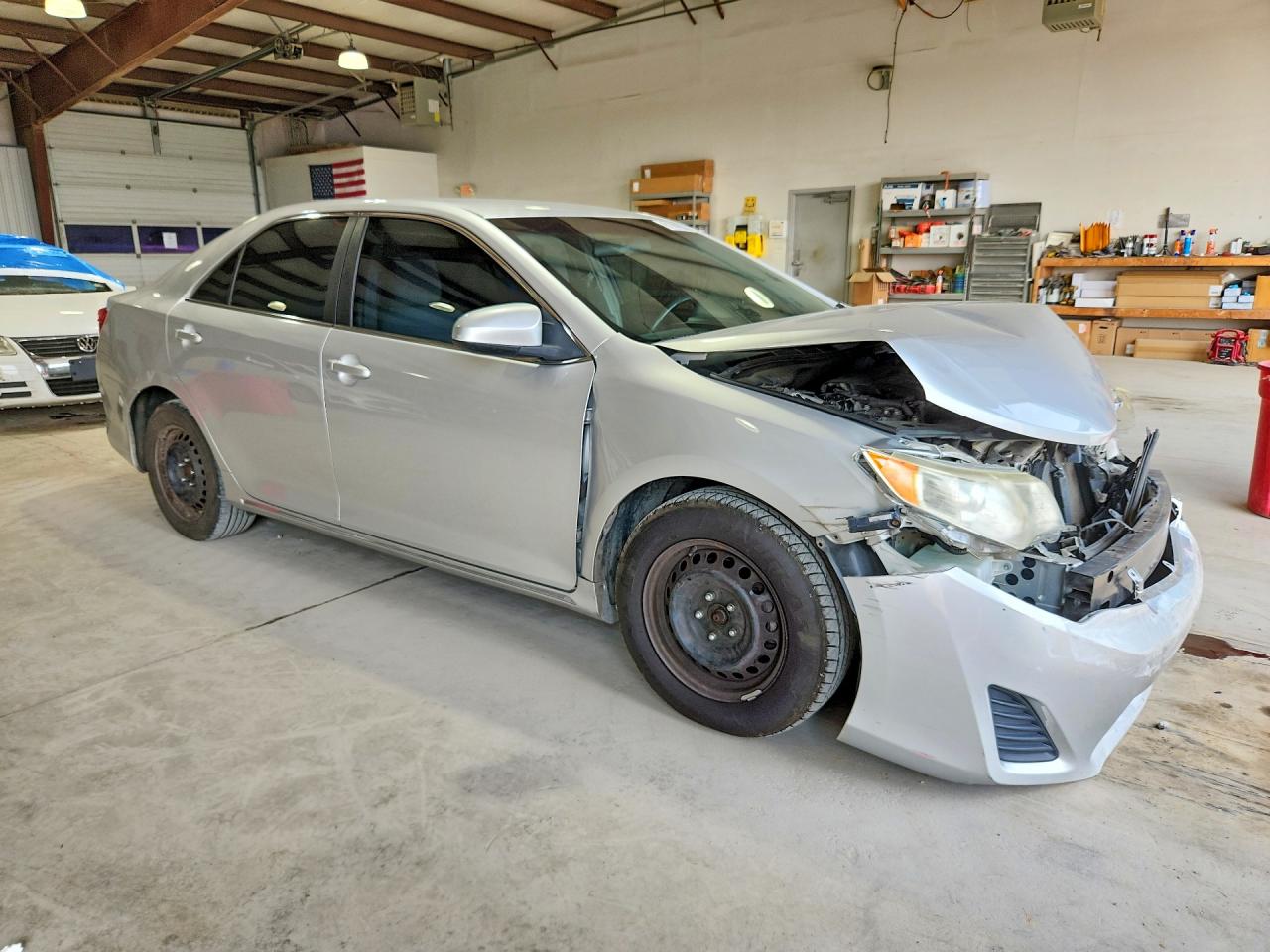 2014 Toyota Camry Le Silver vin: 4T4BF1FK4ER363358