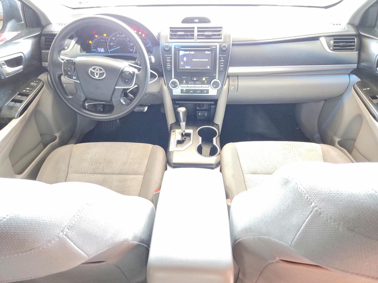 2014 Toyota Camry Le Silver vin: 4T4BF1FK4ER363358