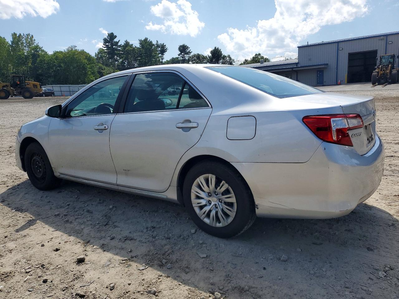 2014 Toyota Camry Le Silver vin: 4T4BF1FK4ER368303