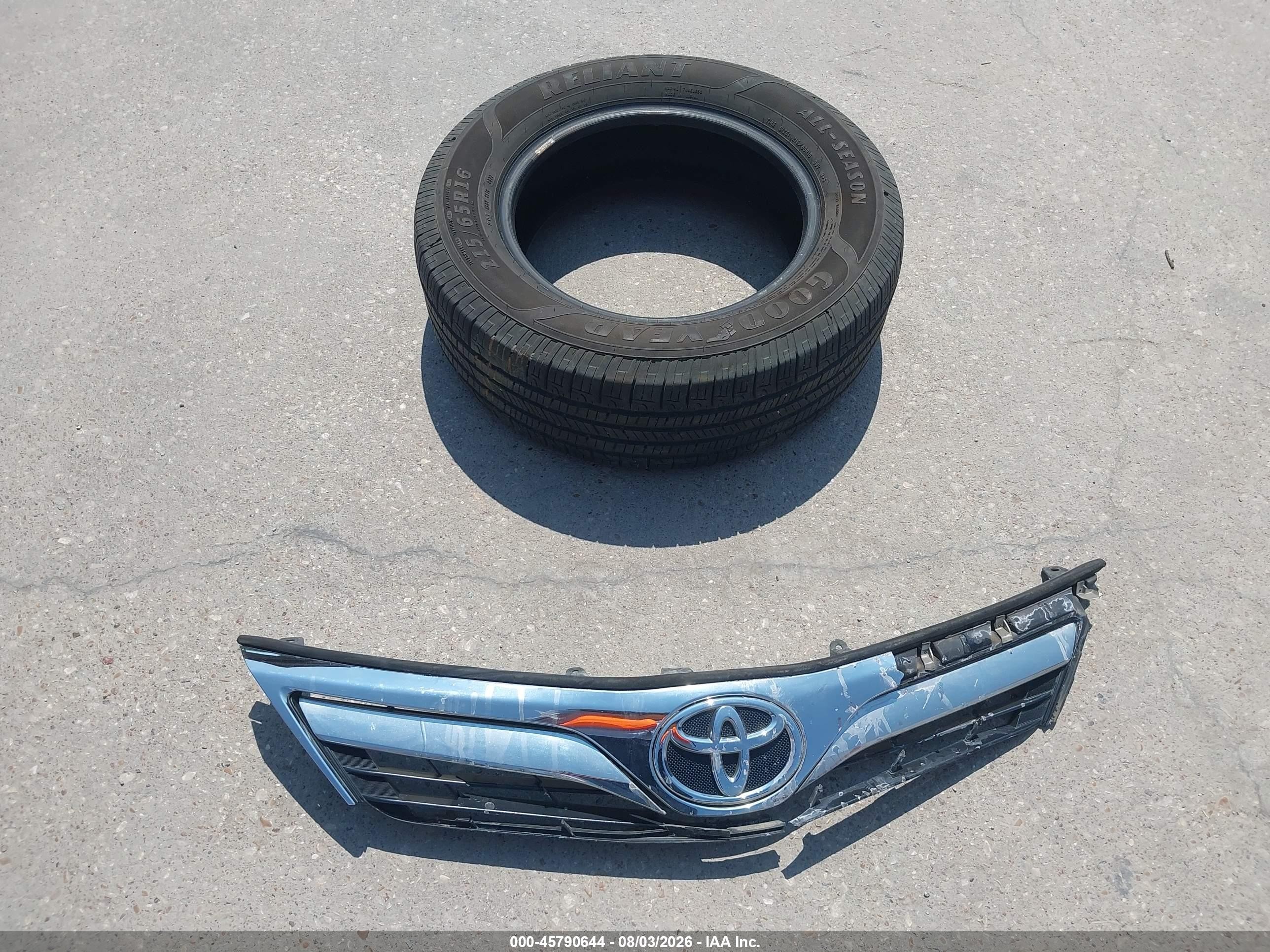 2014 Toyota Camry Le Черный vin: 4T4BF1FK4ER374716