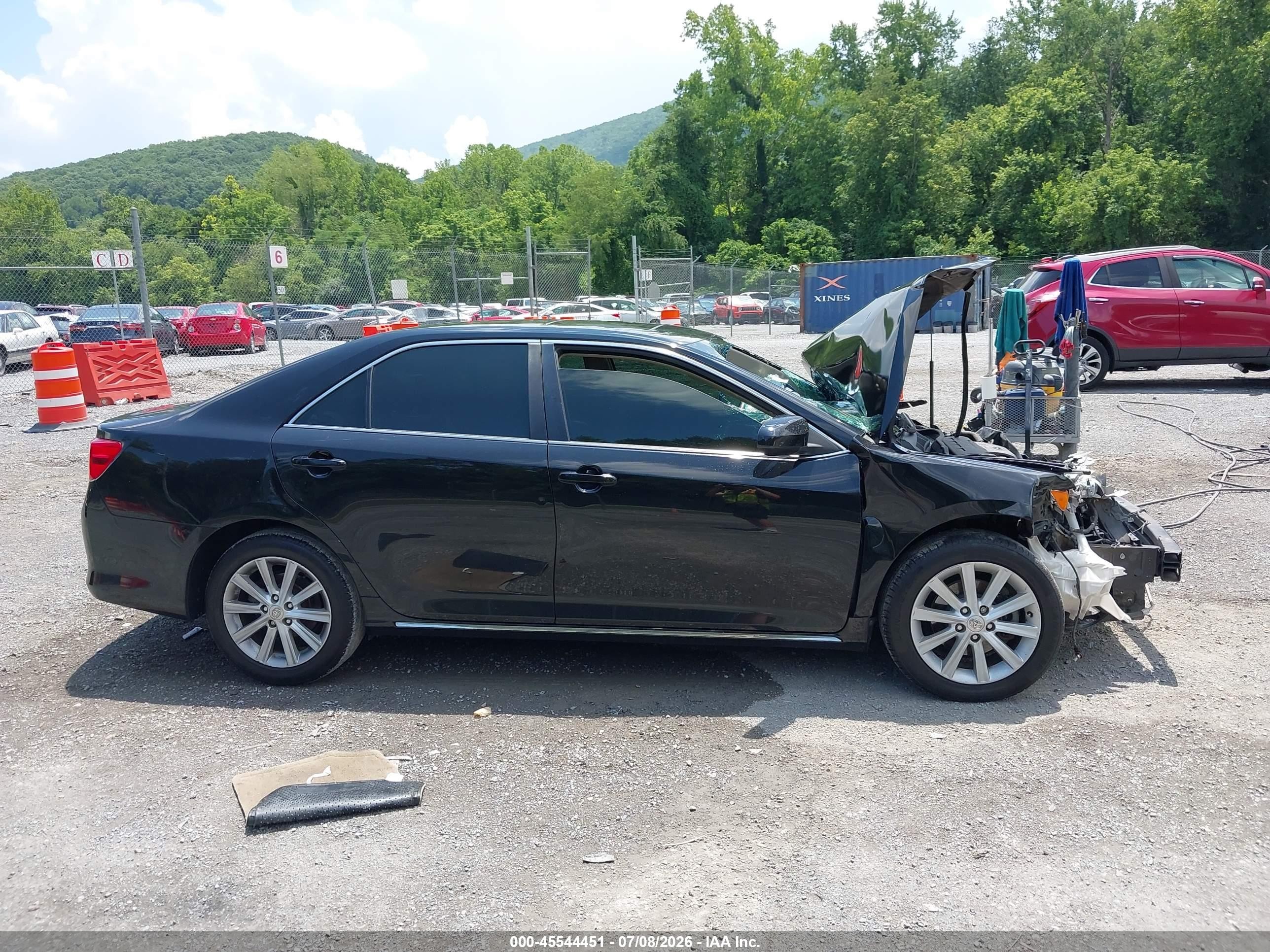 2014 Toyota Camry Xle Black vin: 4T4BF1FK4ER376112