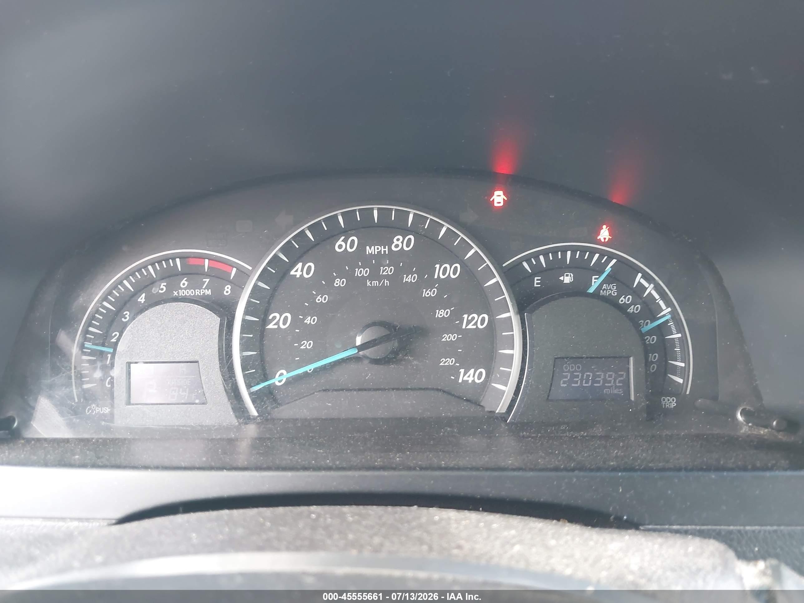 2014 Toyota Camry Le Silver vin: 4T4BF1FK4ER400585