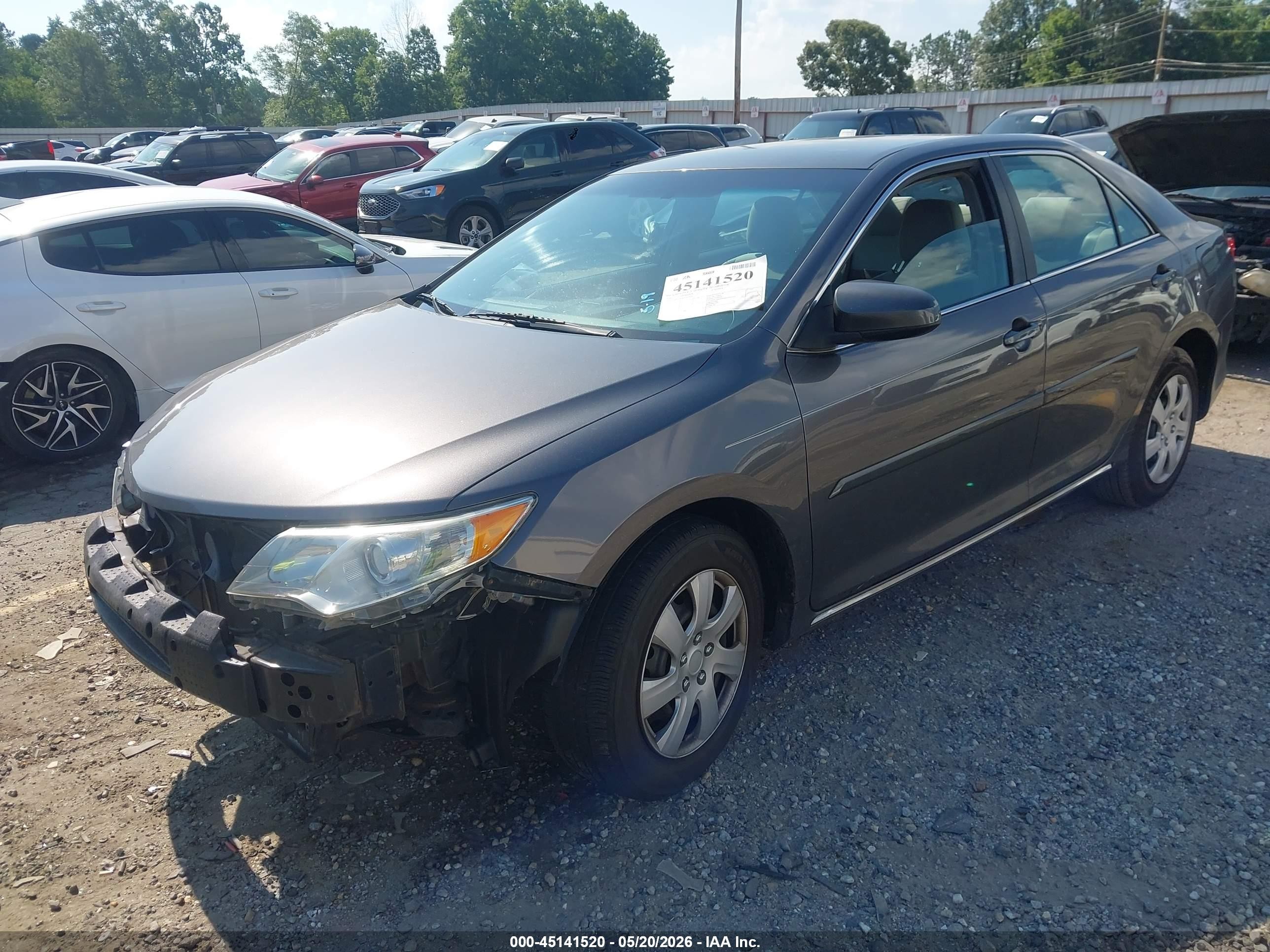 2014 Toyota Camry Le Gray vin: 4T4BF1FK4ER403938