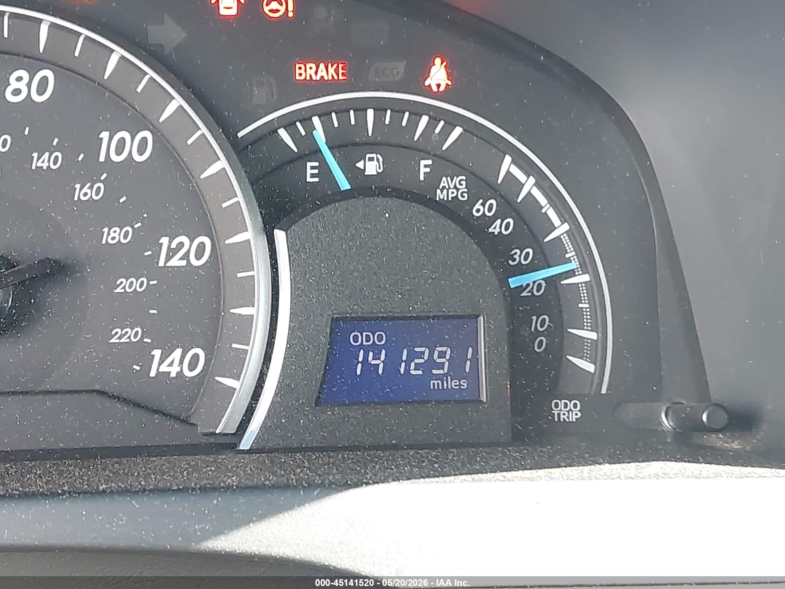 2014 Toyota Camry Le Gray vin: 4T4BF1FK4ER403938