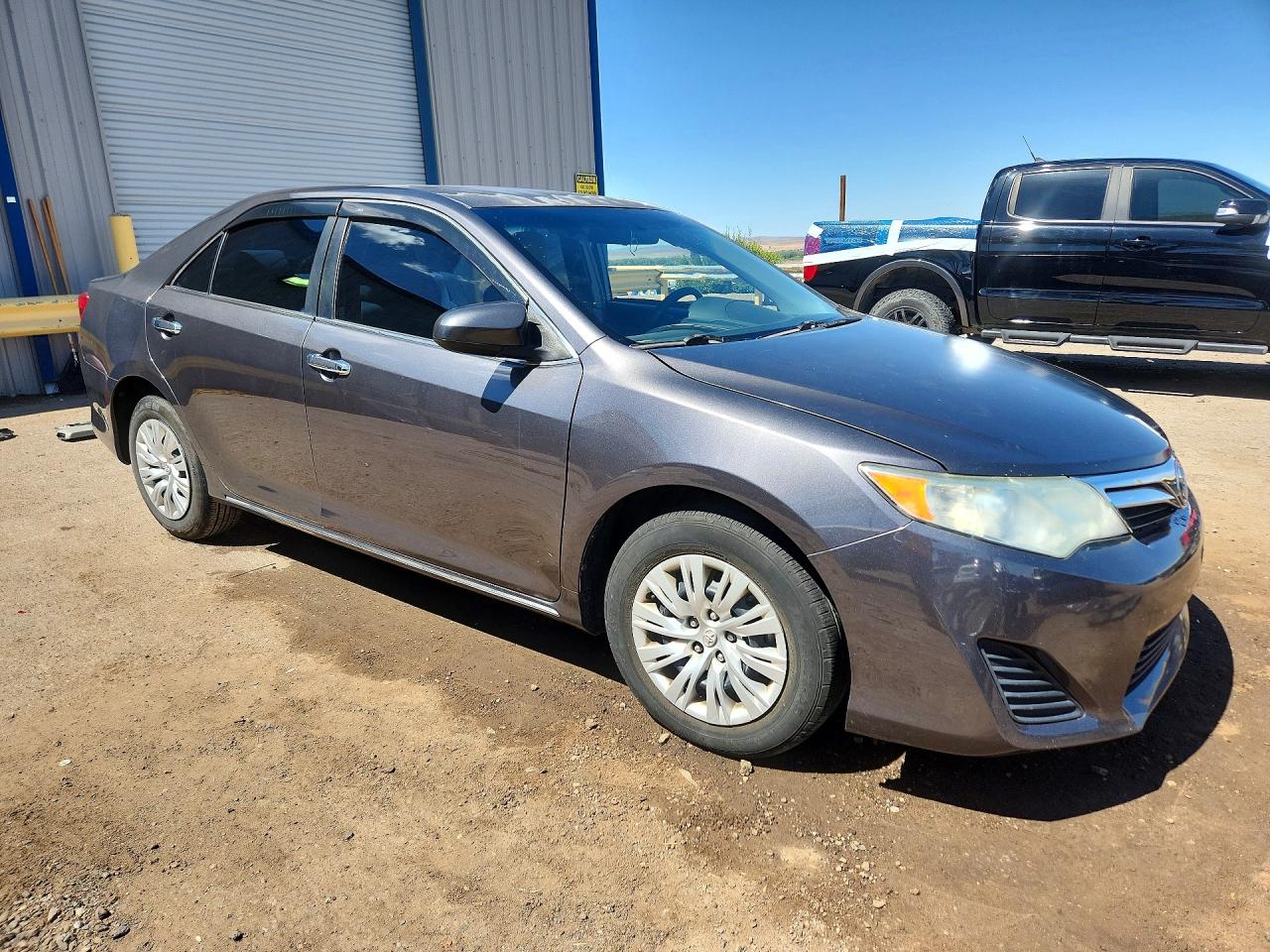 2014 Toyota Camry Le Charcoal vin: 4T4BF1FK4ER410095