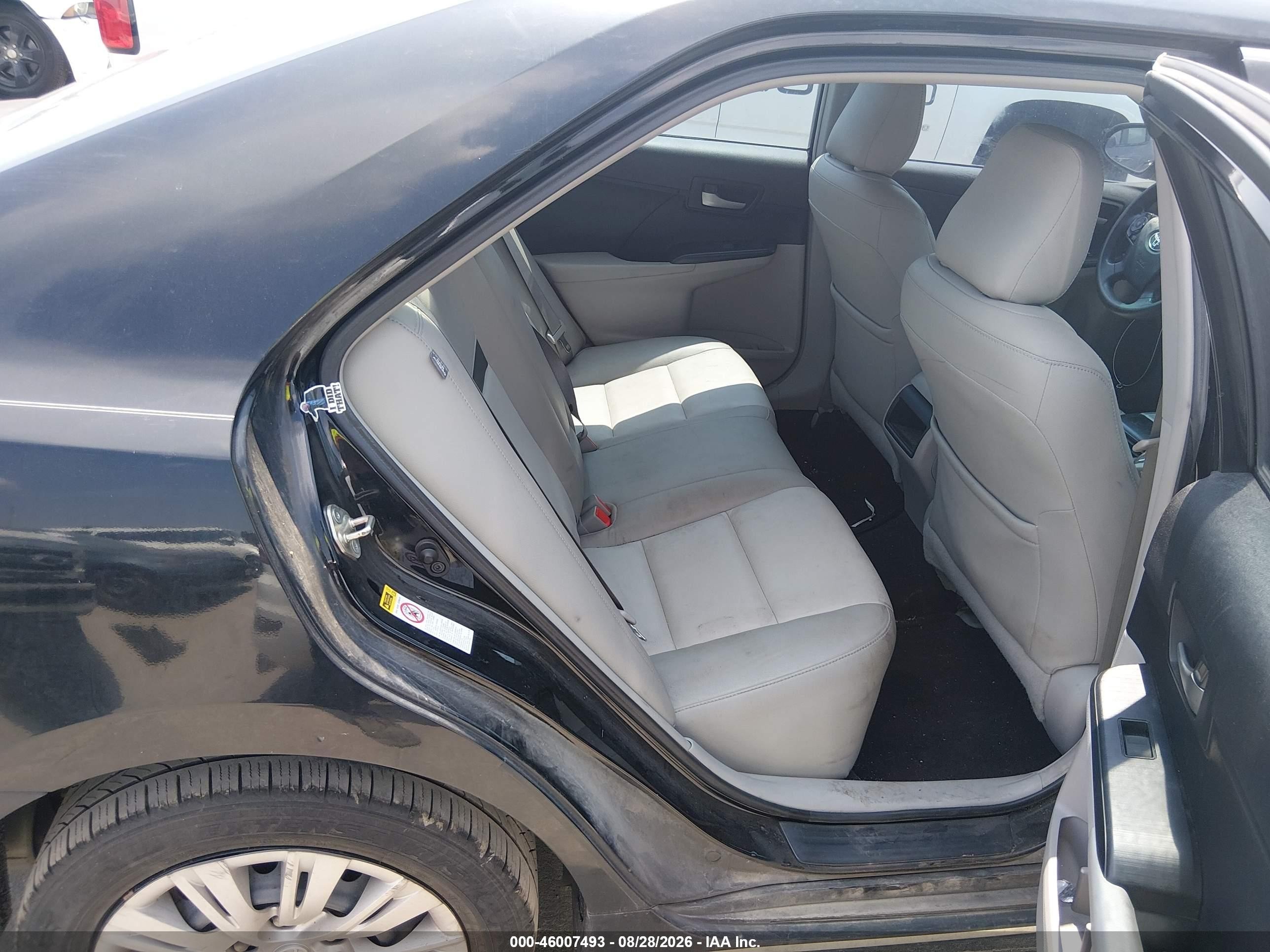 2014 Toyota Camry Le Черный vin: 4T4BF1FK4ER417578