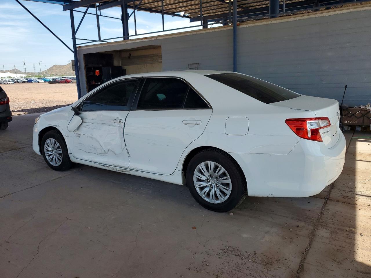 2014 Toyota Camry L White vin: 4T4BF1FK4ER426409