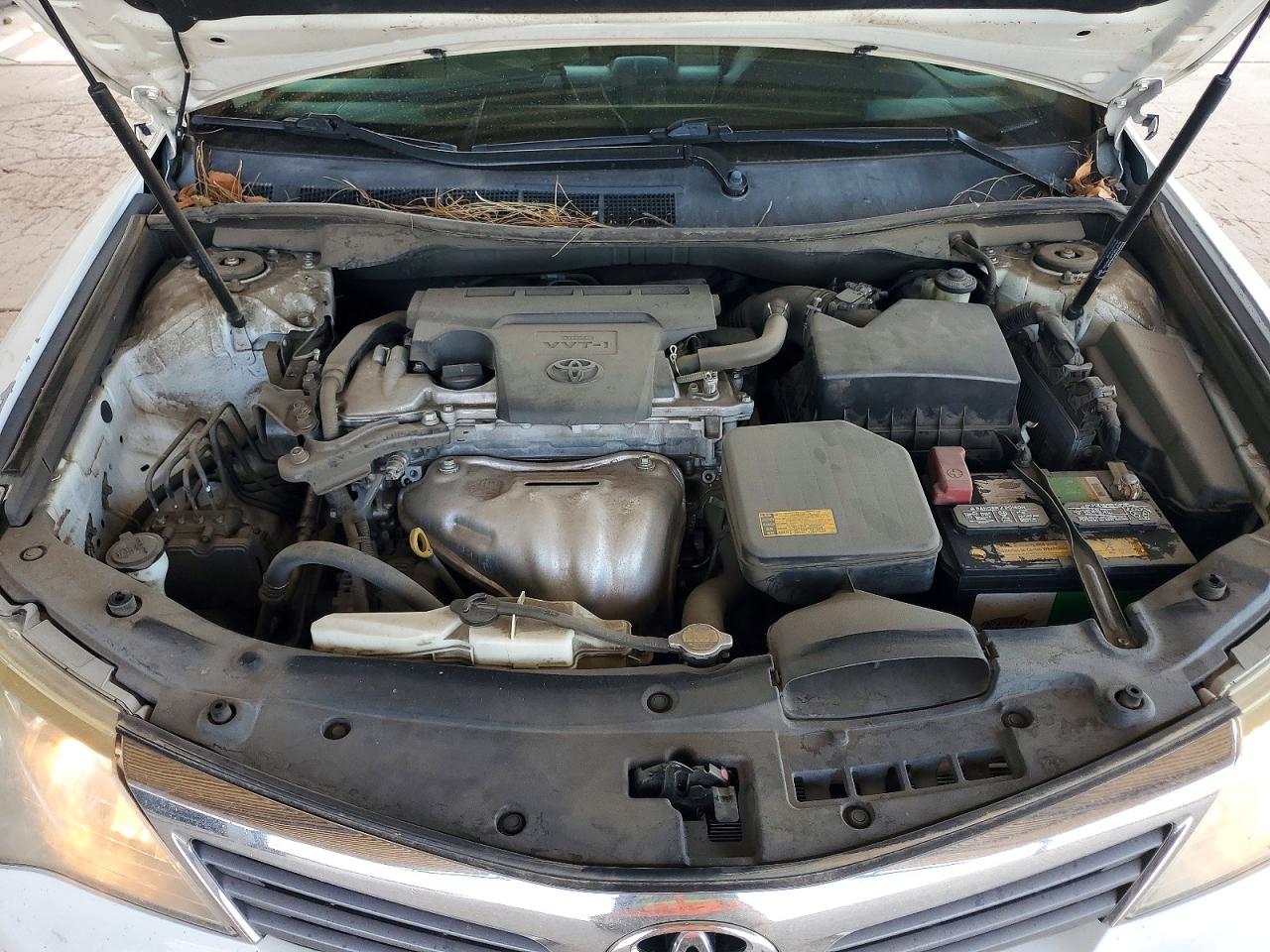 2014 Toyota Camry L White vin: 4T4BF1FK4ER426409